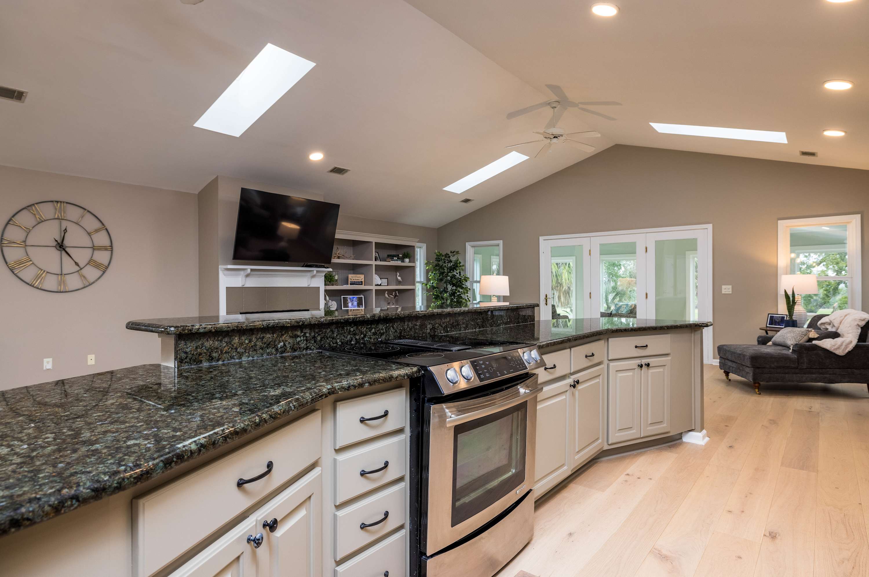 170 Ocean Creek | Photo 38