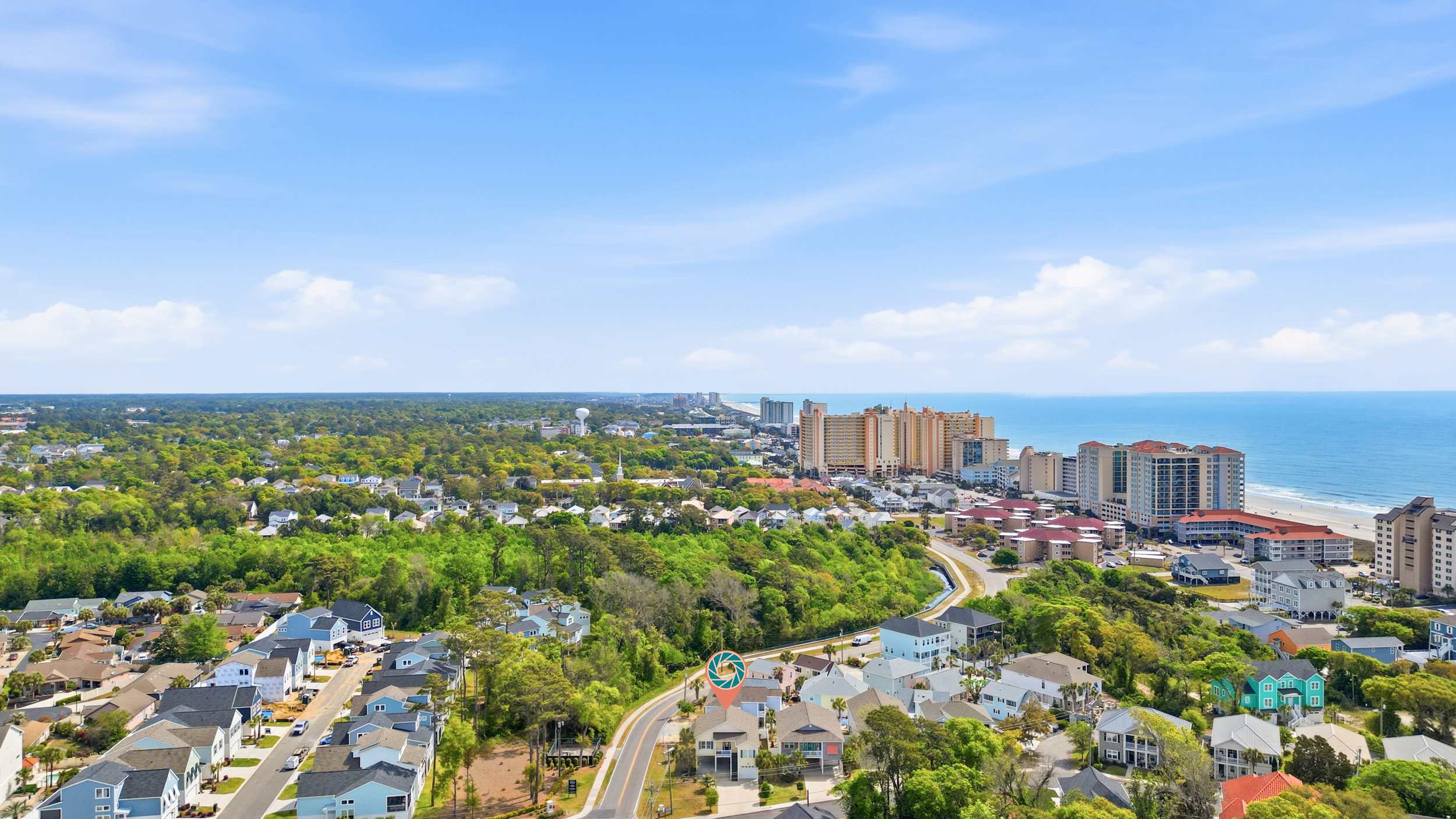 Paradise Found 2 Blocks to Beach w Air Hockey