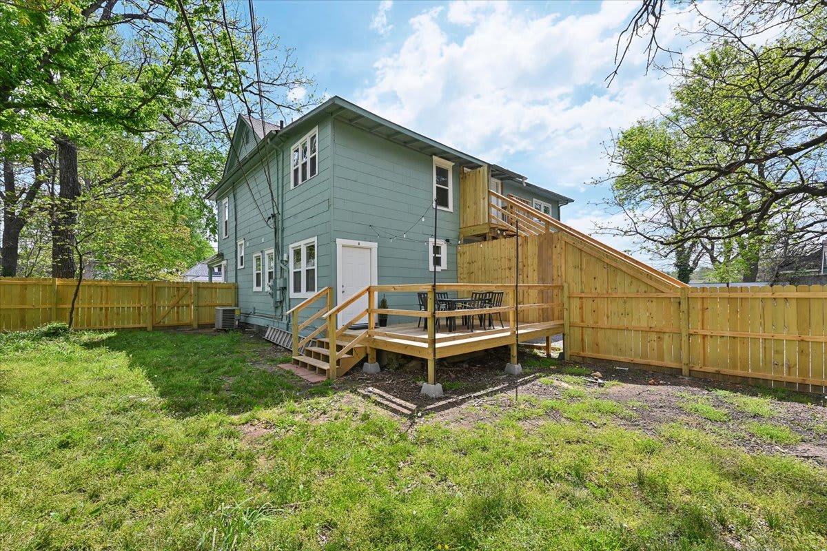 Private, fenced backyard, deck