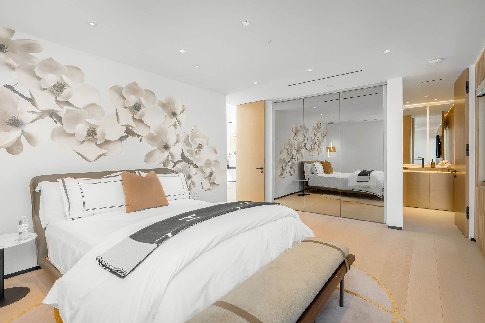 Settle into a layout where rest and reset sit just a few steps apart, with ensuite access built in.