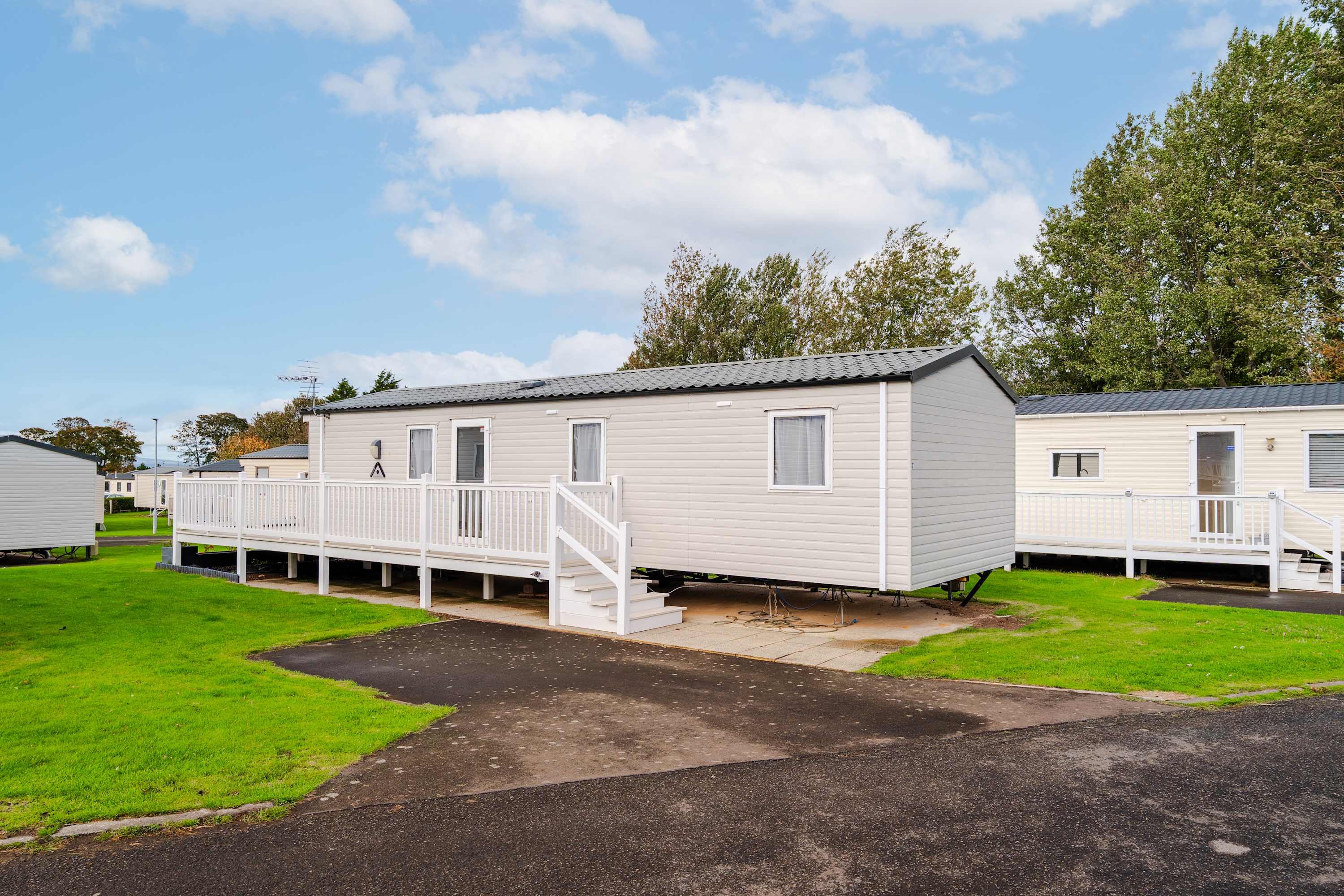 View Seton Sands 3BR Premium Caravan - Near Edinburgh in Links Road EH32 Seton Sands 3BR Premium Caravan - Near Edinburgh in Links Road EH32 - Property image 6 - VivreStays