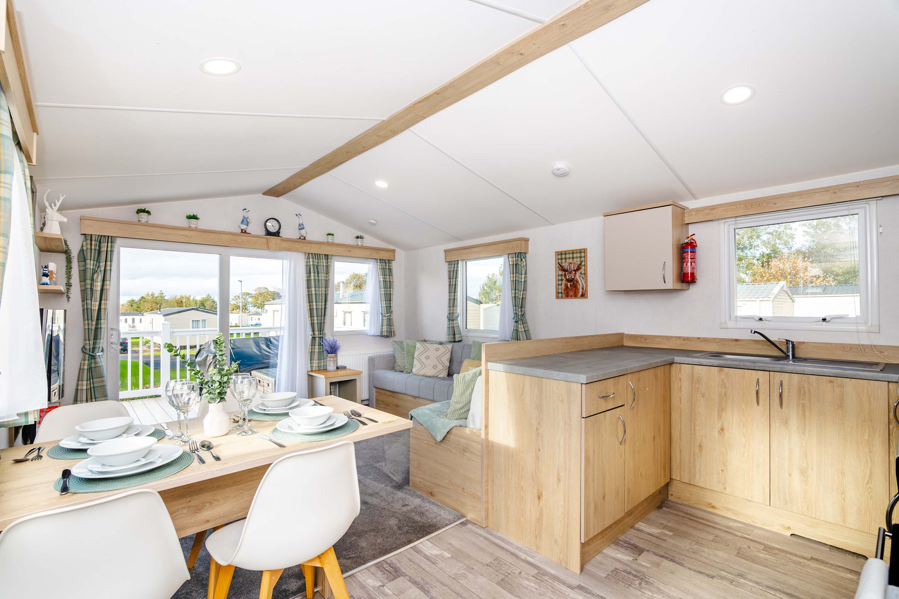 View Seton Sands 3BR Premium Caravan - Near Edinburgh in Links Road EH32 Seton Sands 3BR Premium Caravan - Near Edinburgh in Links Road EH32 - Property image 11 - VivreStays