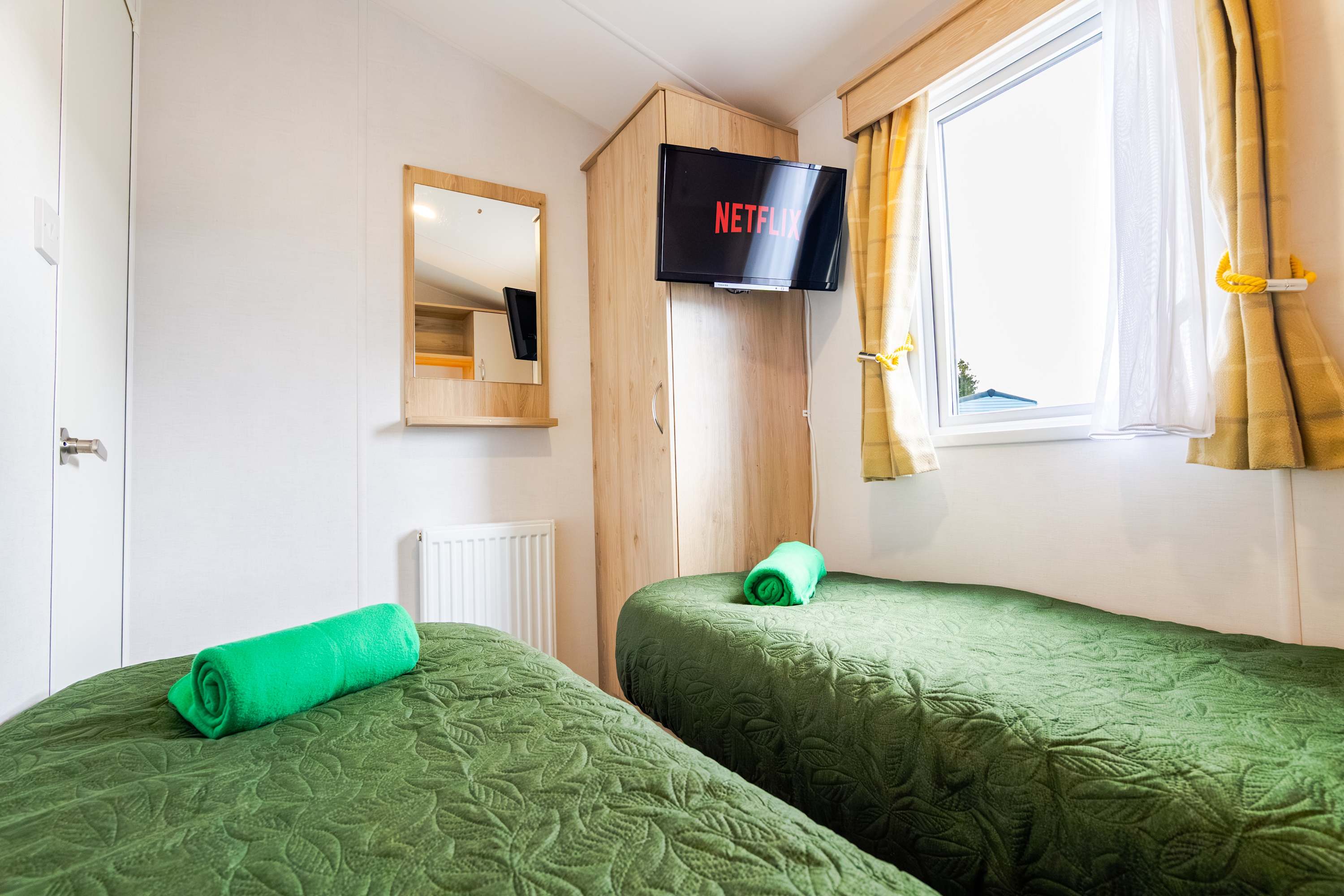 View Seton Sands 3BR Premium Caravan - Near Edinburgh in Links Road EH32 Seton Sands 3BR Premium Caravan - Near Edinburgh in Links Road EH32 - Property image 10 - VivreStays