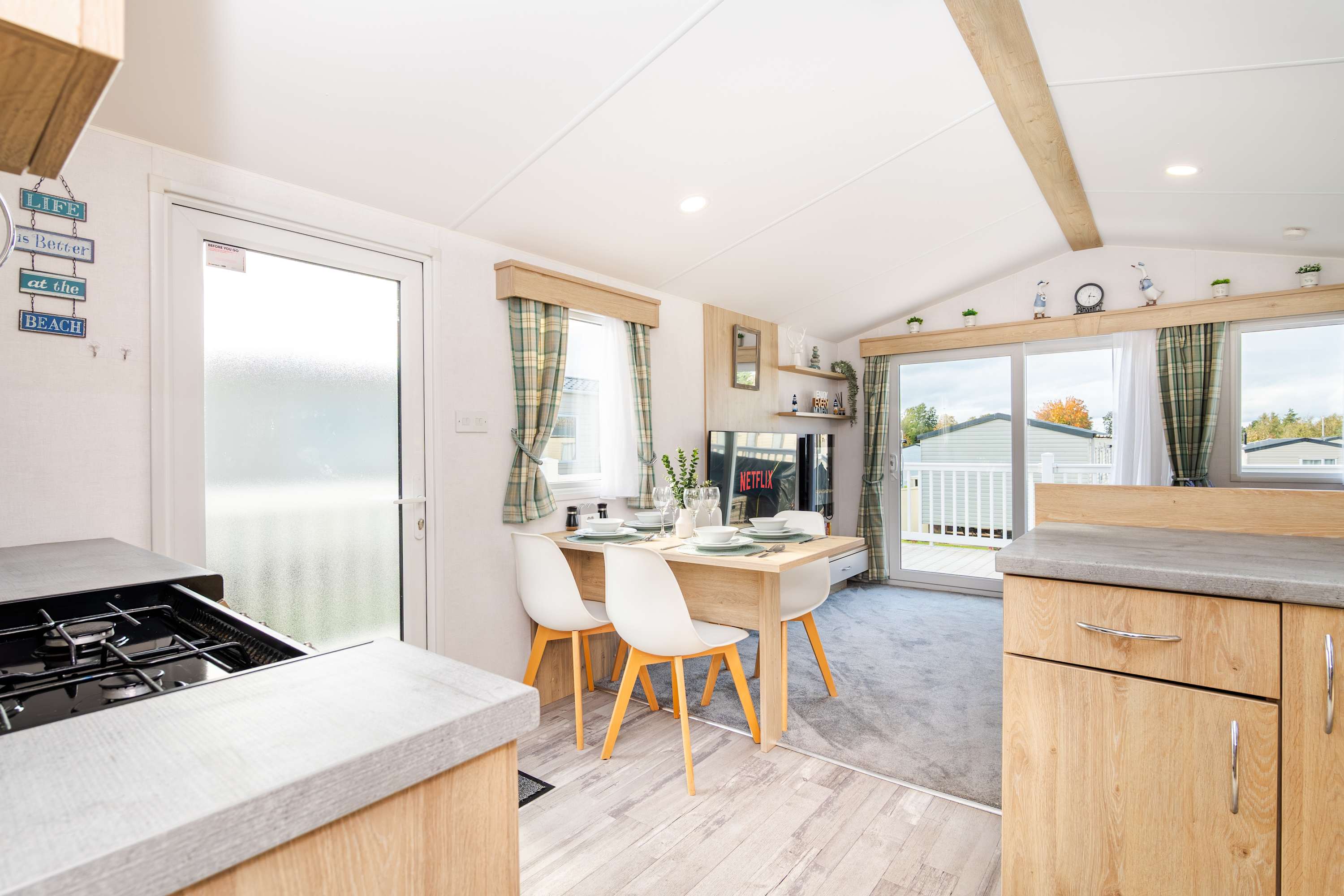 View Seton Sands 3BR Premium Caravan - Near Edinburgh in Links Road EH32 Seton Sands 3BR Premium Caravan - Near Edinburgh in Links Road EH32 - Property image 13 - VivreStays