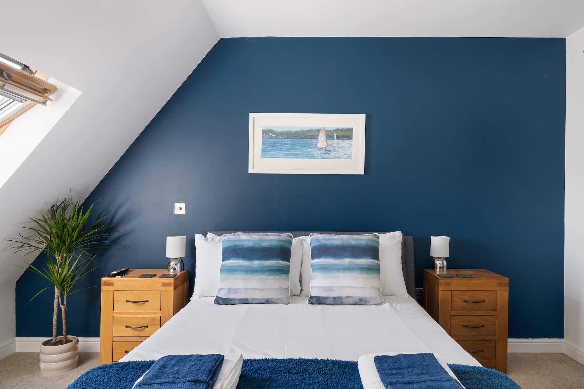 Modern Apartment, Parking, Short Walk to Fistral — Newquay, England — vacation rental