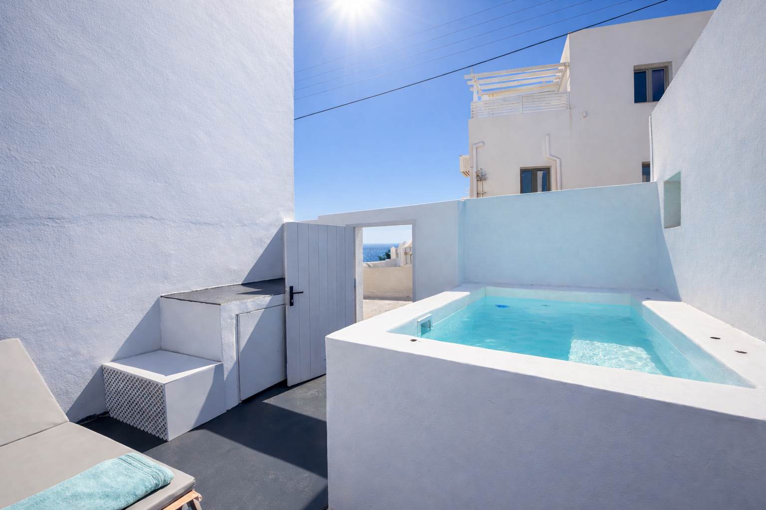 Iliana's Getaway - Private Villa with Jacuzzi  — Imerovigli, Santorini — vacation rental