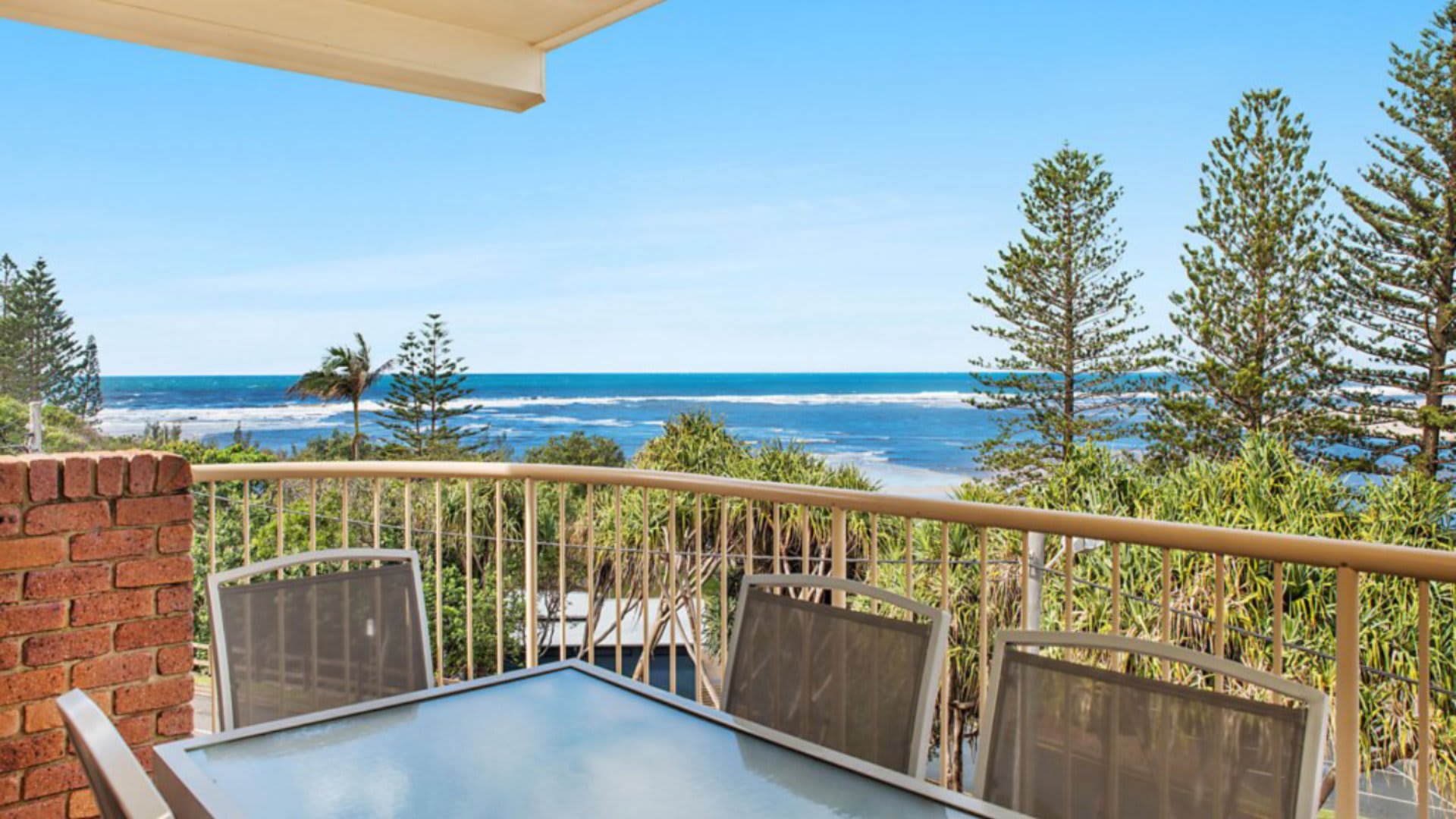 Kookaburra Court U6 with Stunning Panoramic Views