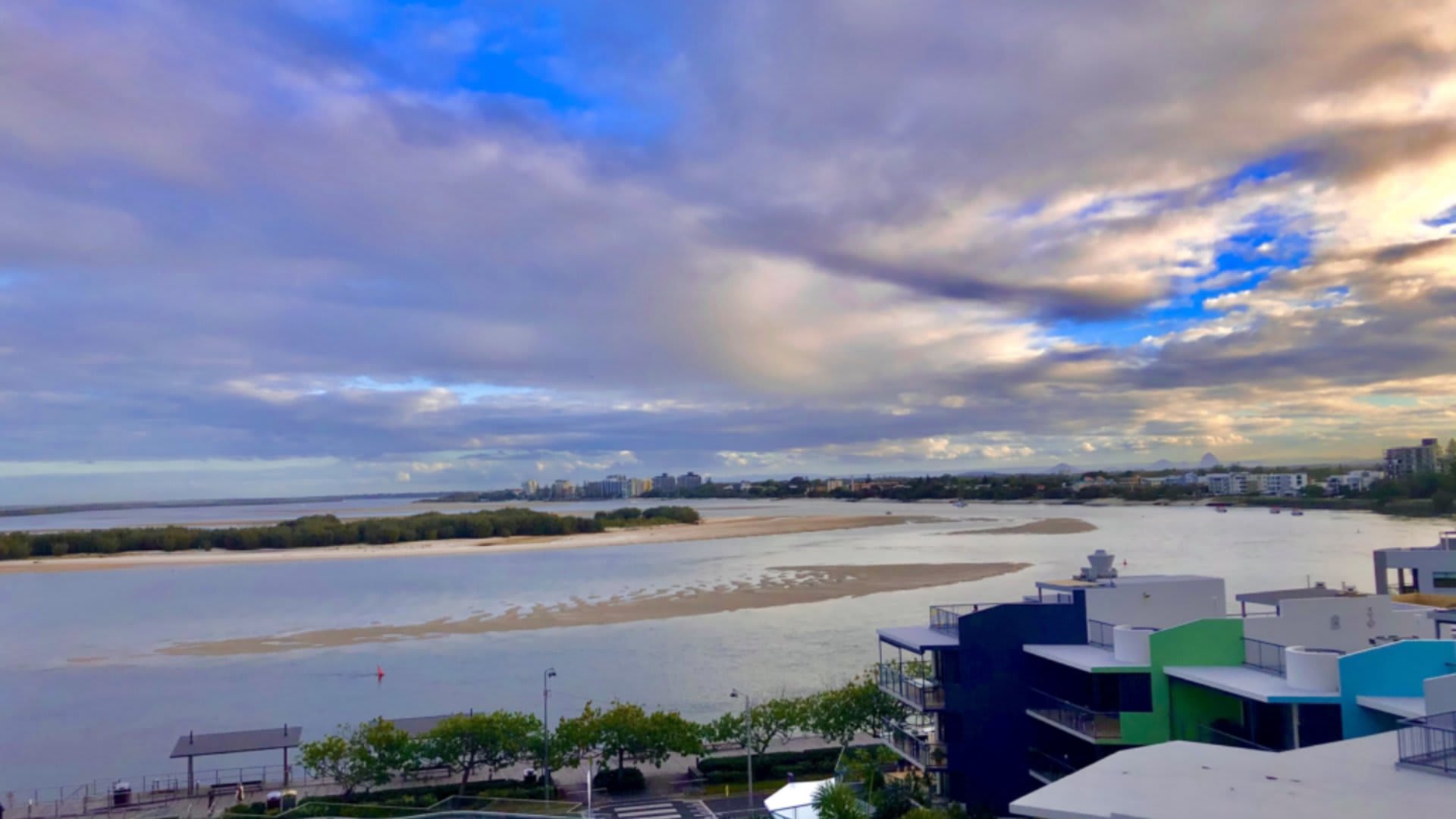 Monaco U508 Panoramic Water Views