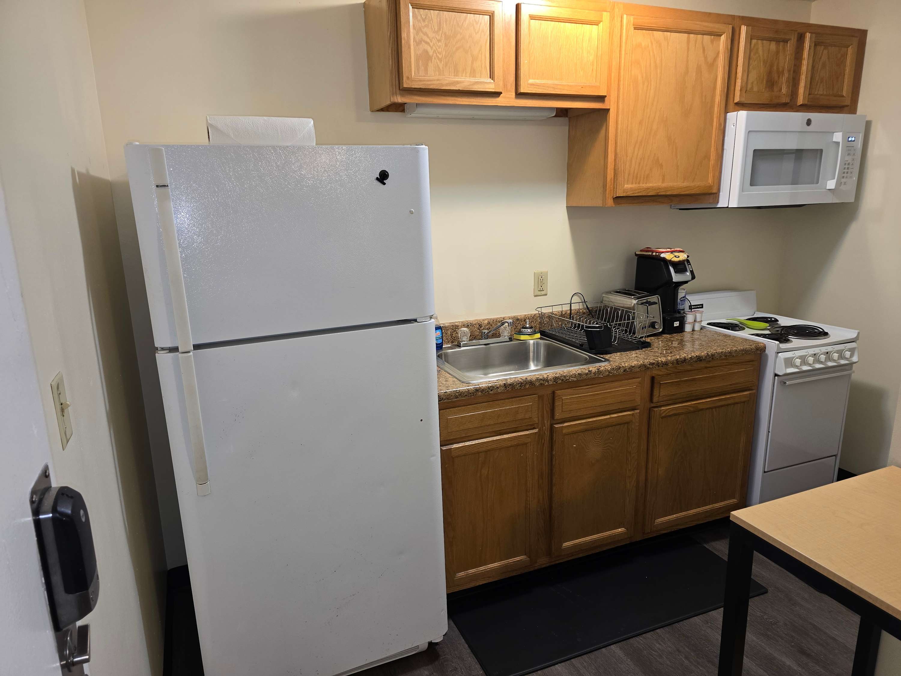 2 Bedroom Downtown Apartment | Perfect for Groups & Families