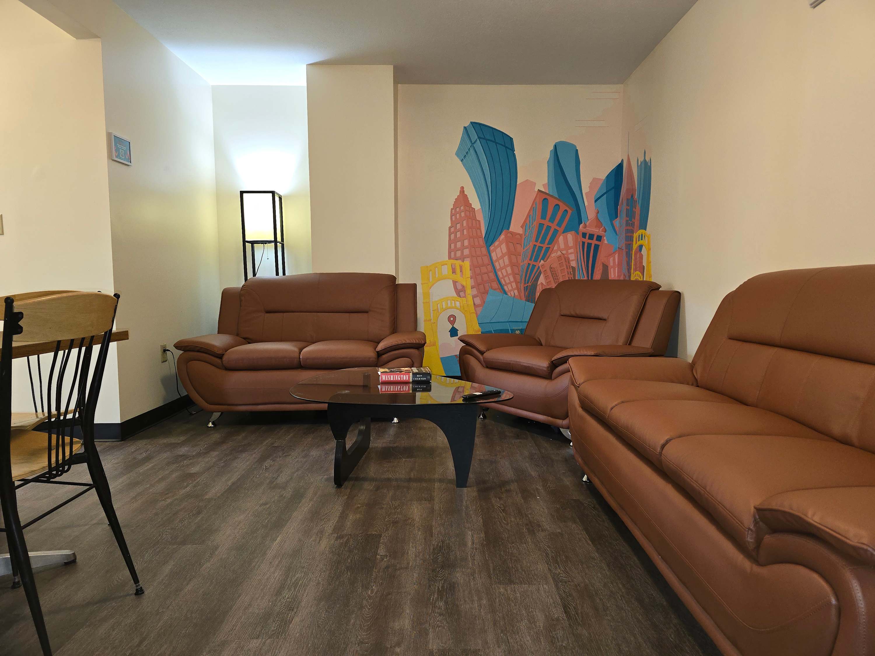 2 Bedroom Downtown Apartment | Perfect for Groups & Families