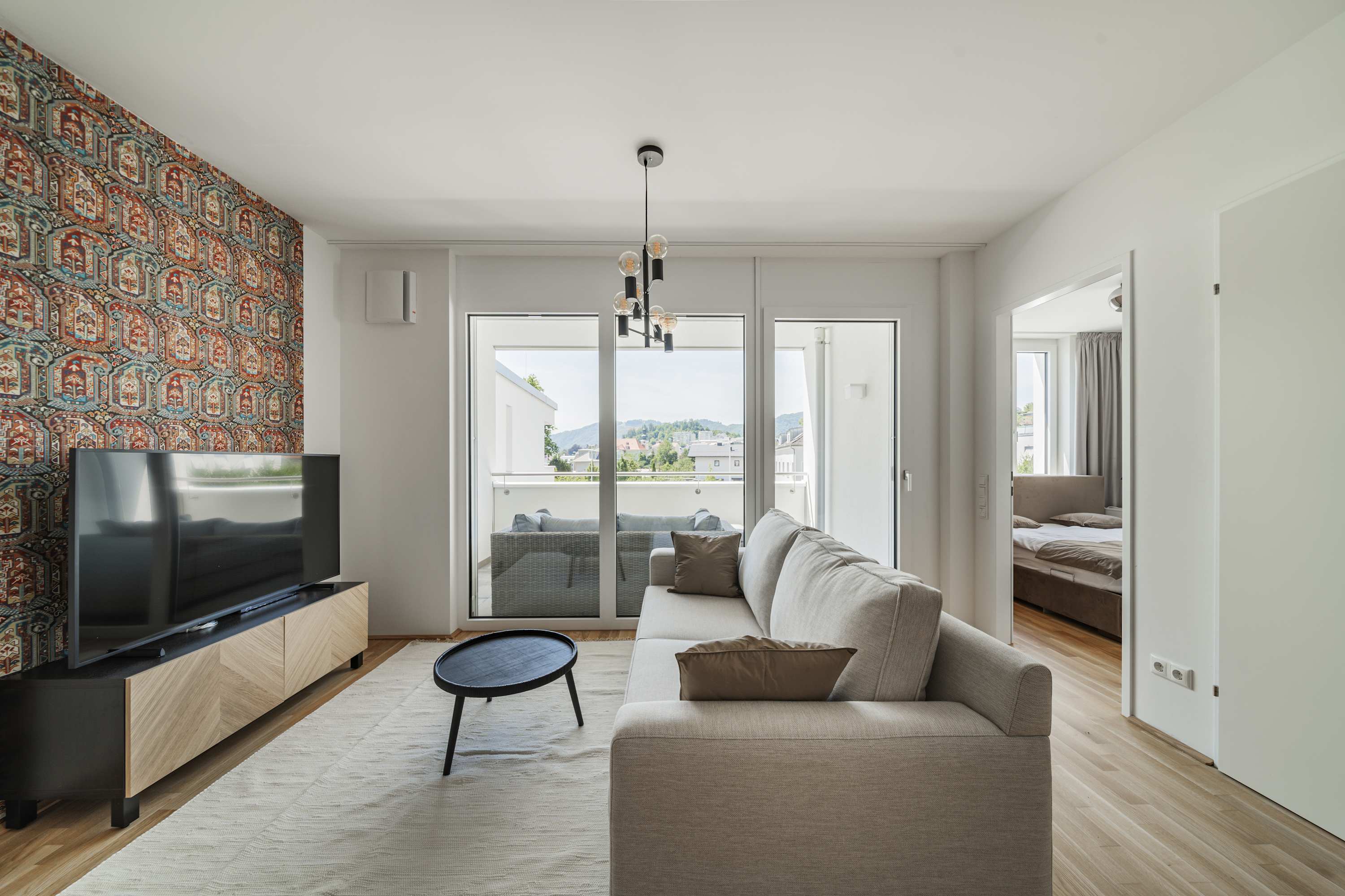 3 Zimmer Apartment mit Blick auf die Stadt