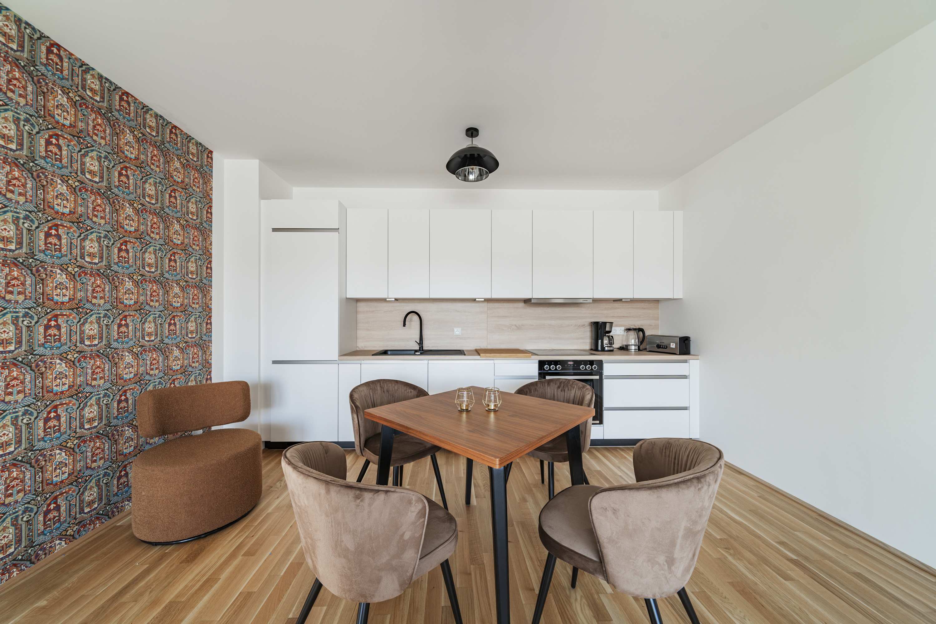 3 Zimmer Apartment mit Blick auf die Stadt