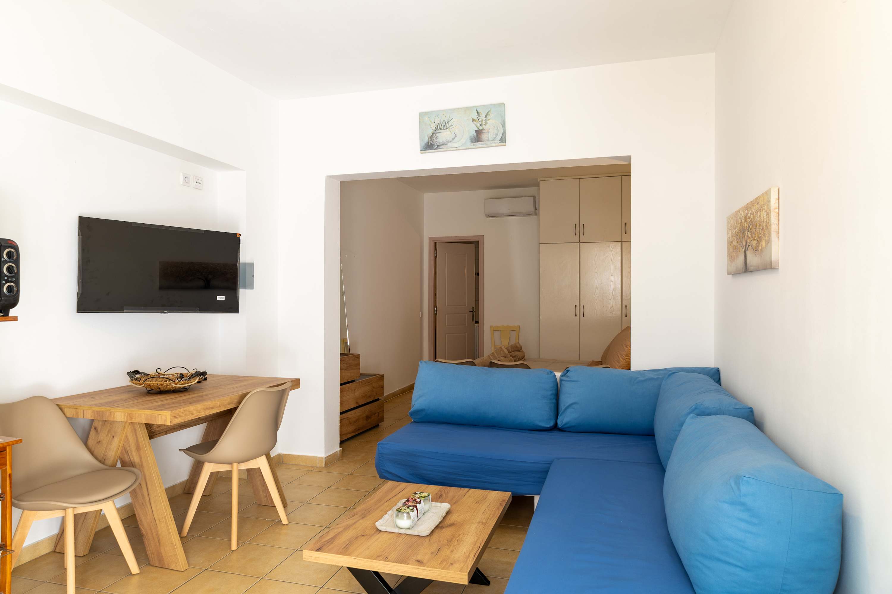 Sinani Beachfront Gems Rhodes - Suite with Jacuzzi — Pefki, Rhodes — vacation rental