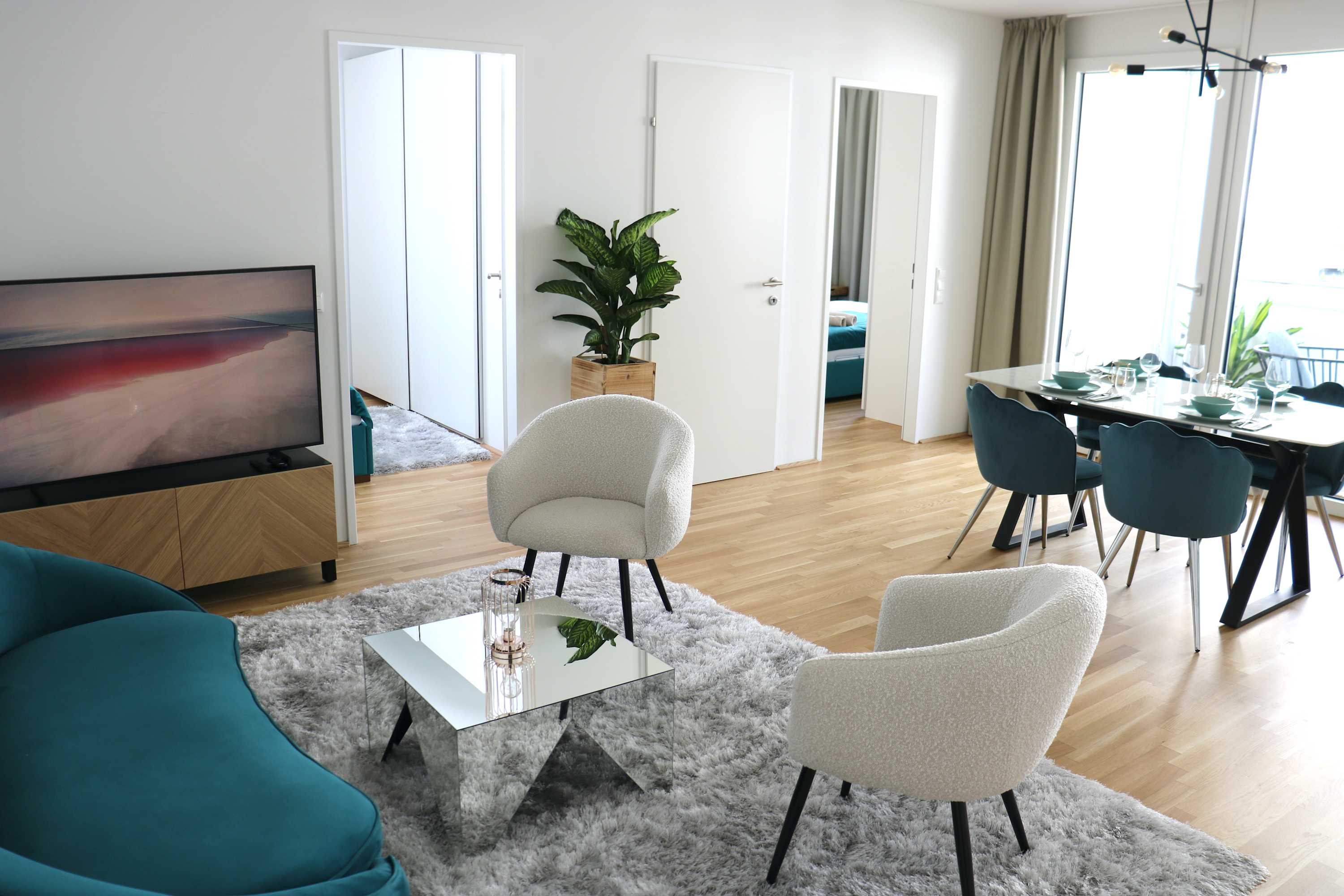 City View Apartment w/ Balcony in Gmunden