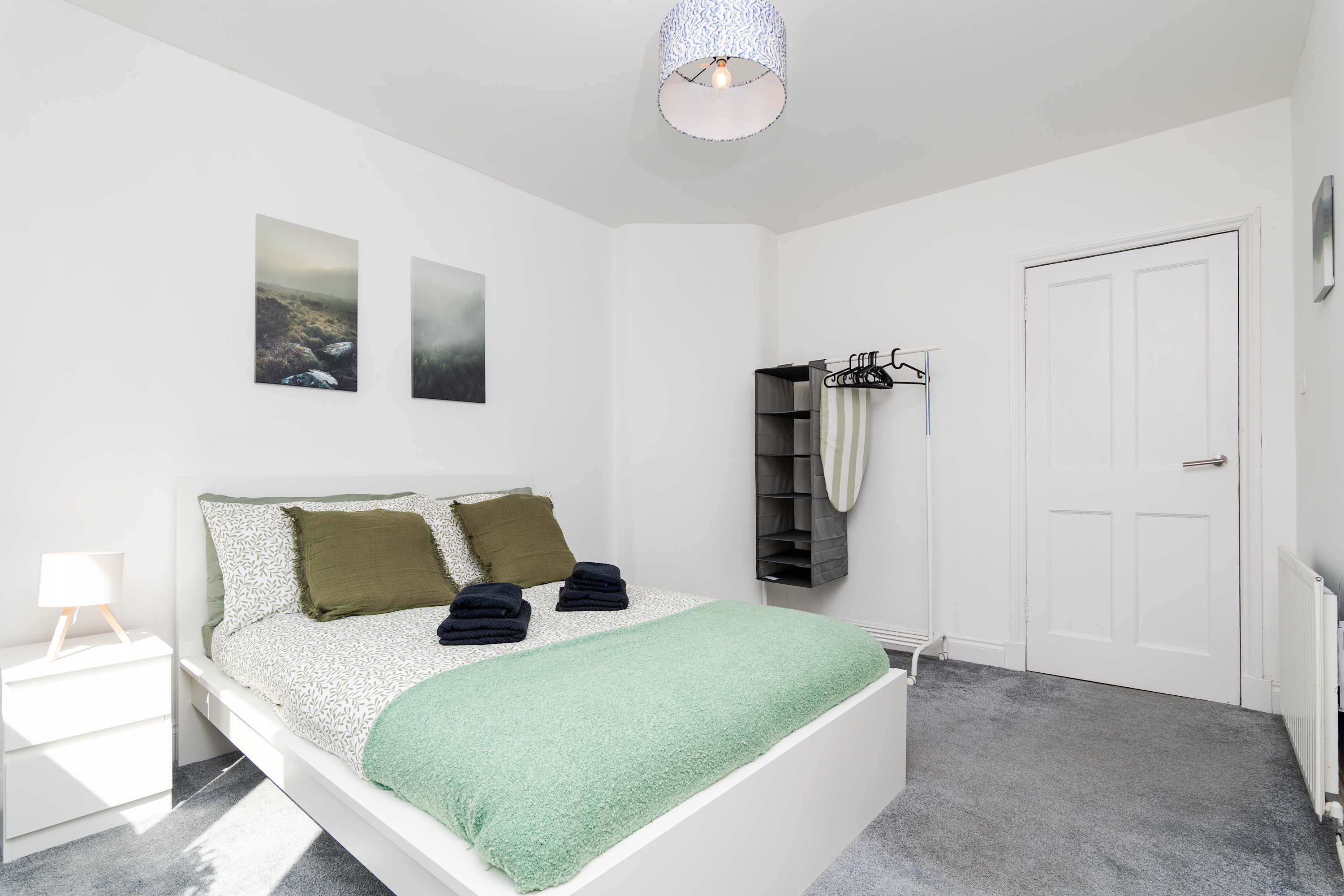 3BR Free Parking Near Hopetoun & Edinburgh Airport in Commissioner Street EH51 9AF - Property image 22 - VivreStays