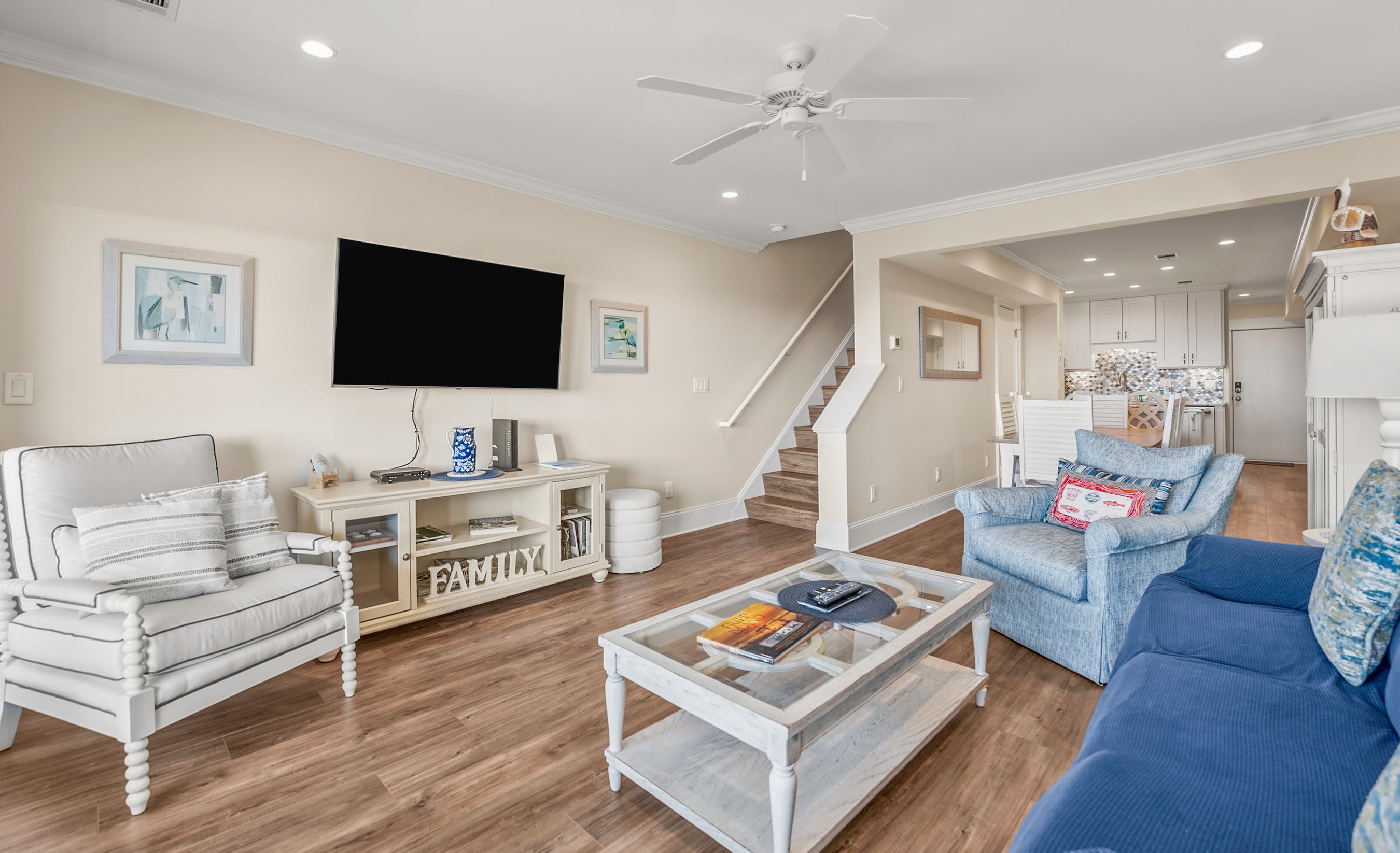 420 Captain John Fripp Villa | Photo 7