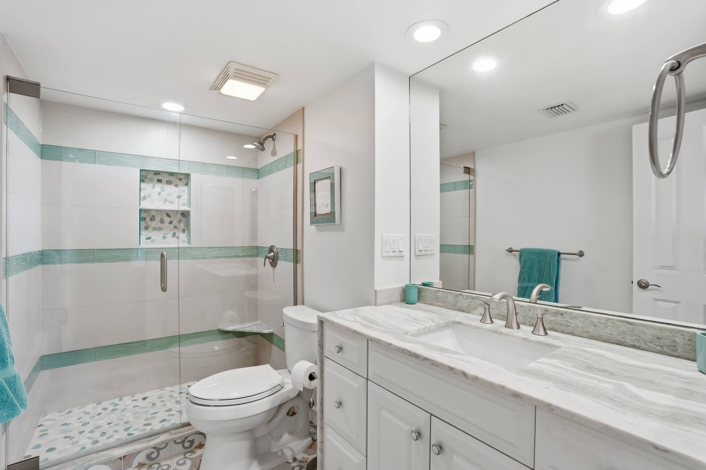 Your Front Row Seat to Gulf Sunsets on Bonita Beach | Photo 21