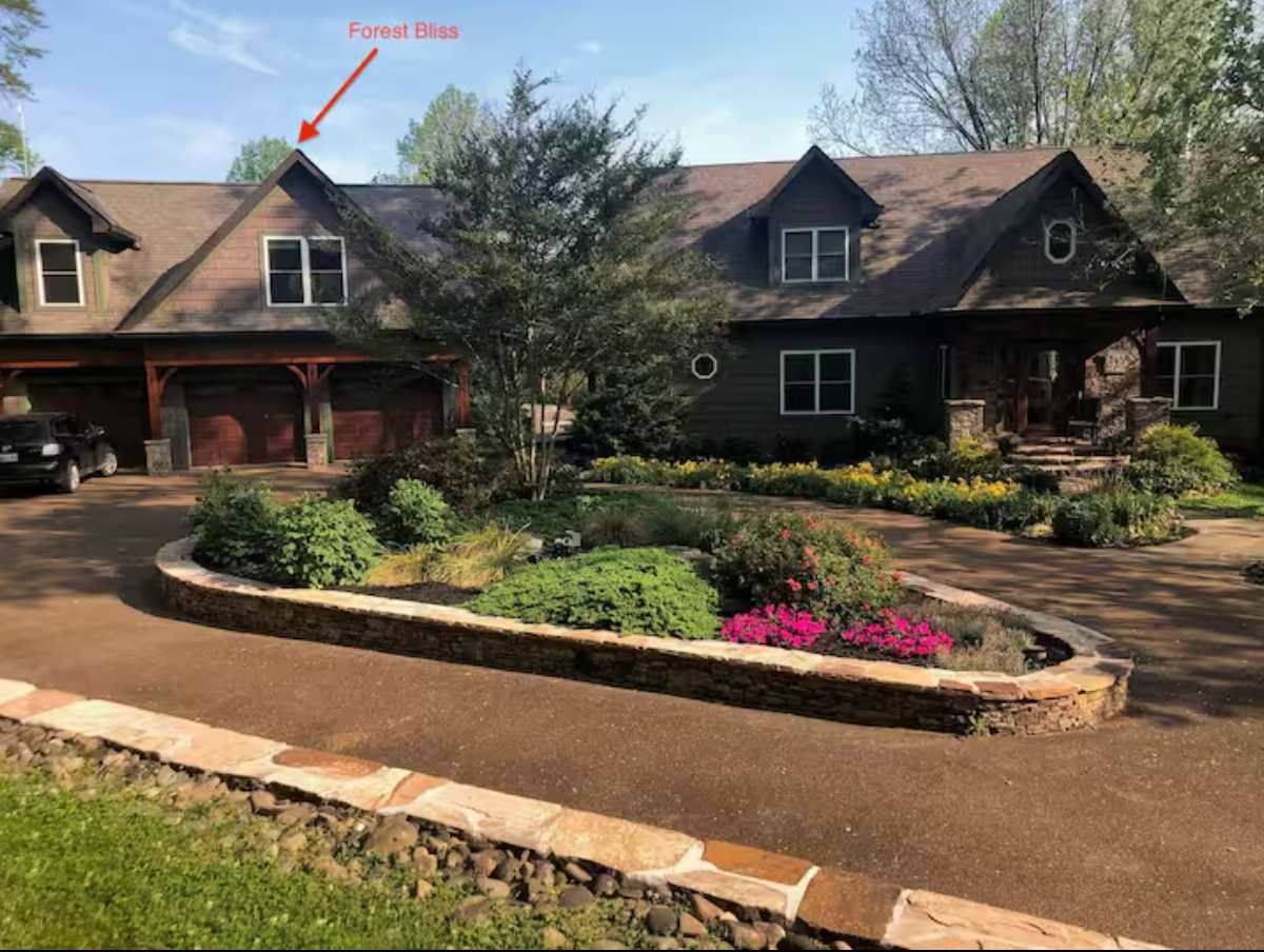 Quiet Clear Creek Cabin, Peaceful Mtn Views, Firepit โ Maryville, TN โ vacation rental