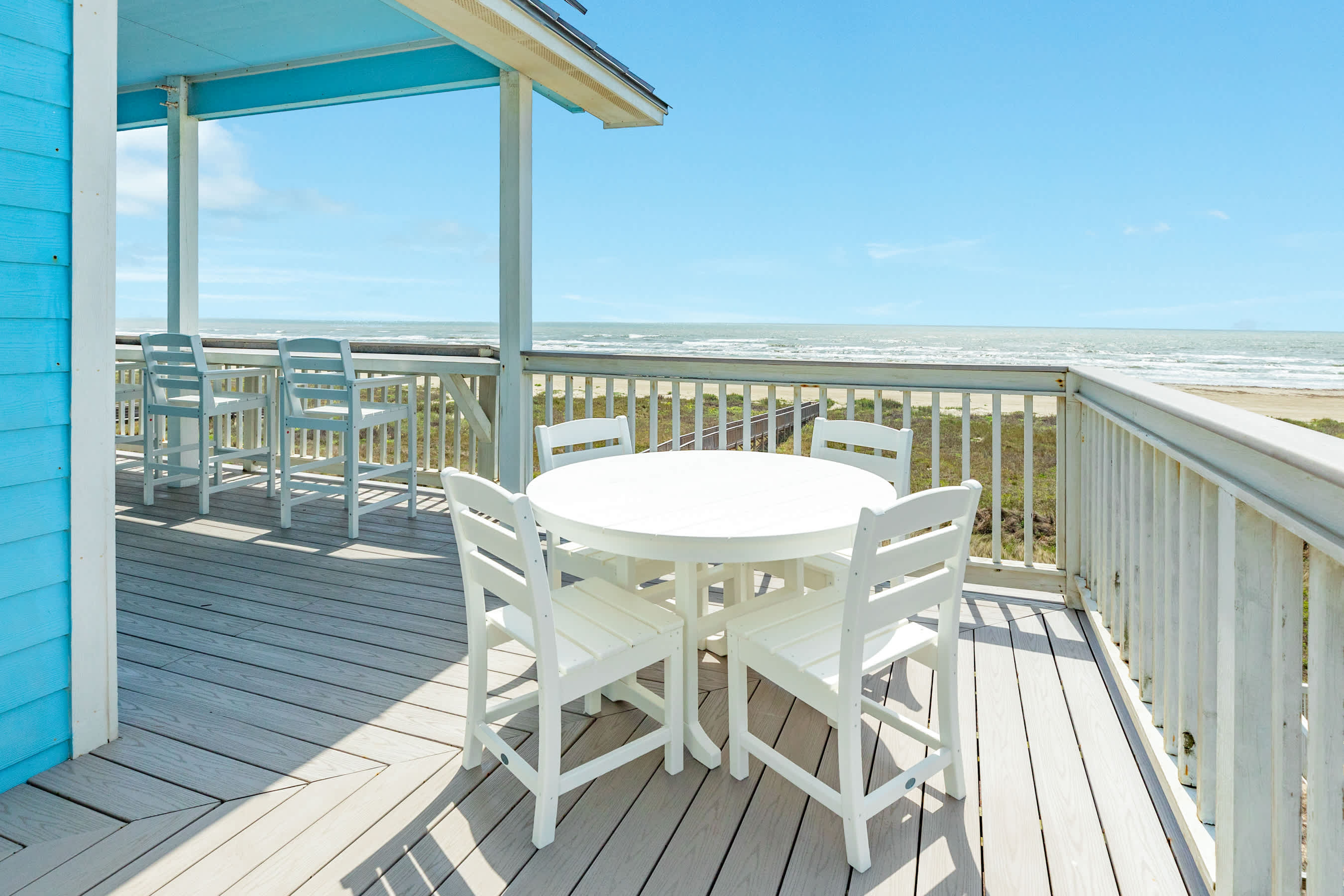 House of Views Endless Sand Sea Surf Wow | Photo 3