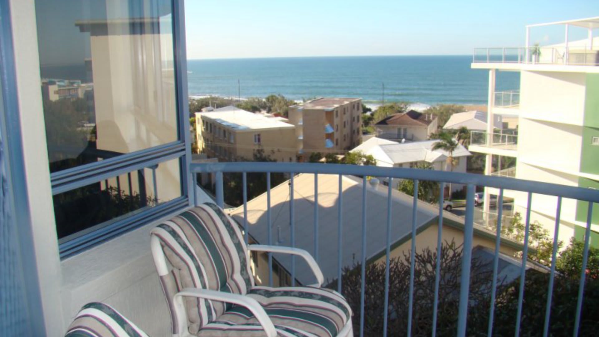 Sahara Sands U10 Surf, Sun & Sea