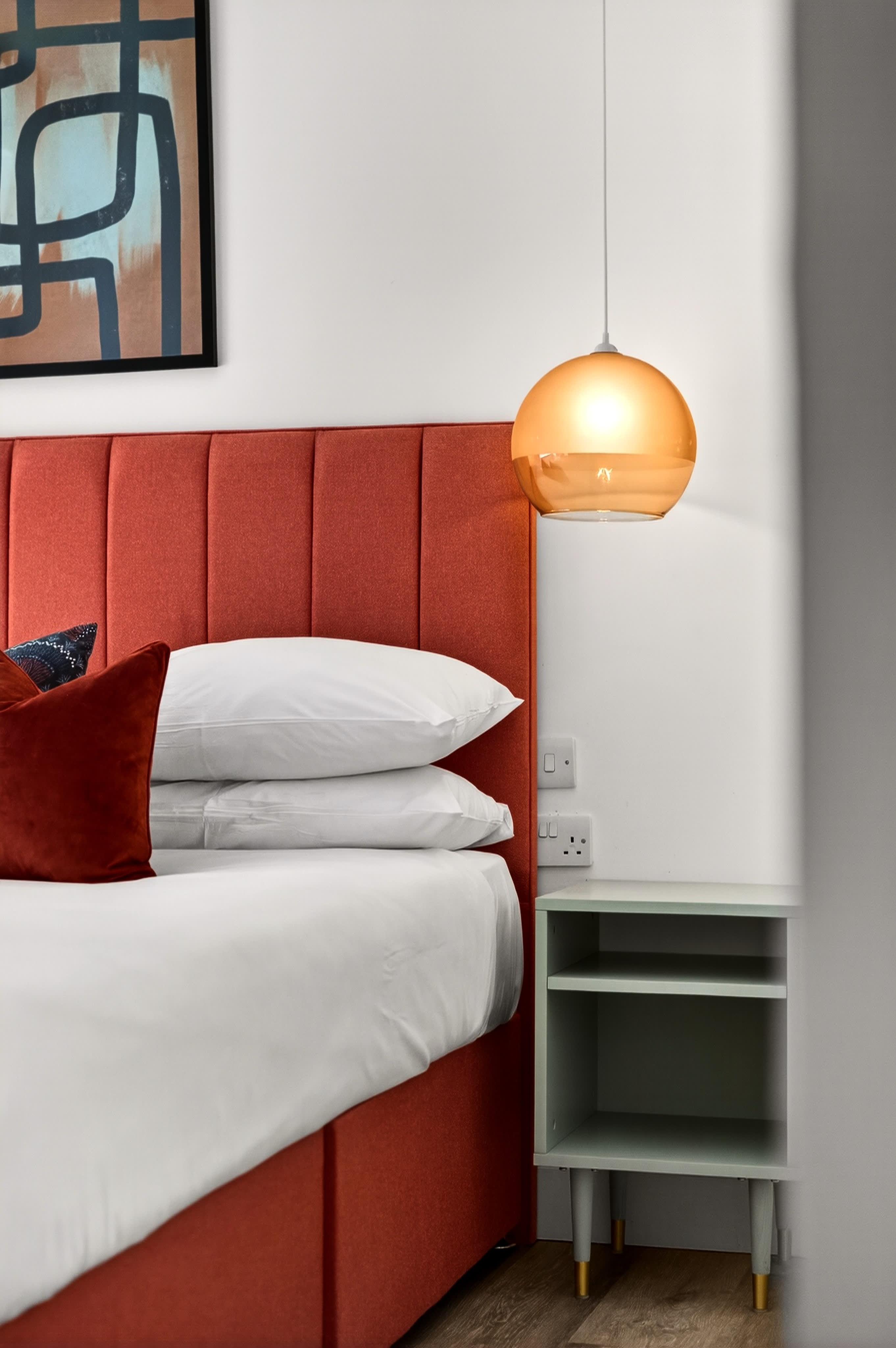 City Escape Just a Stone's Throw to Buchanan St in 20 Bath Street G2 1HB - Property image 4 - VivreStays