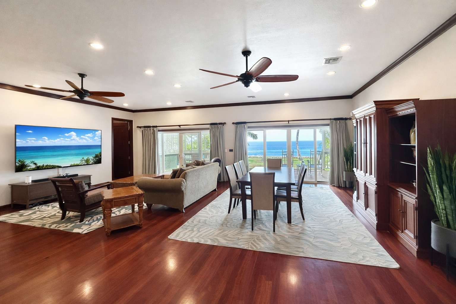 @ Marbella Lane - Beachfront Sunset Haven