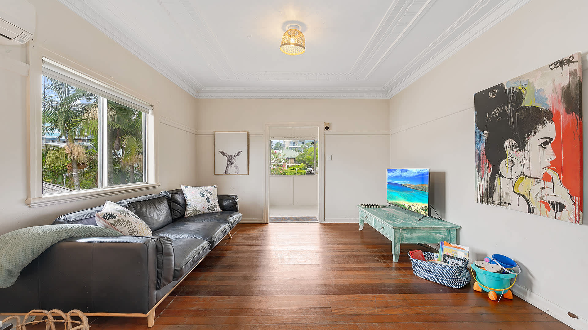 Kings Beach Cottage Pet Friendly