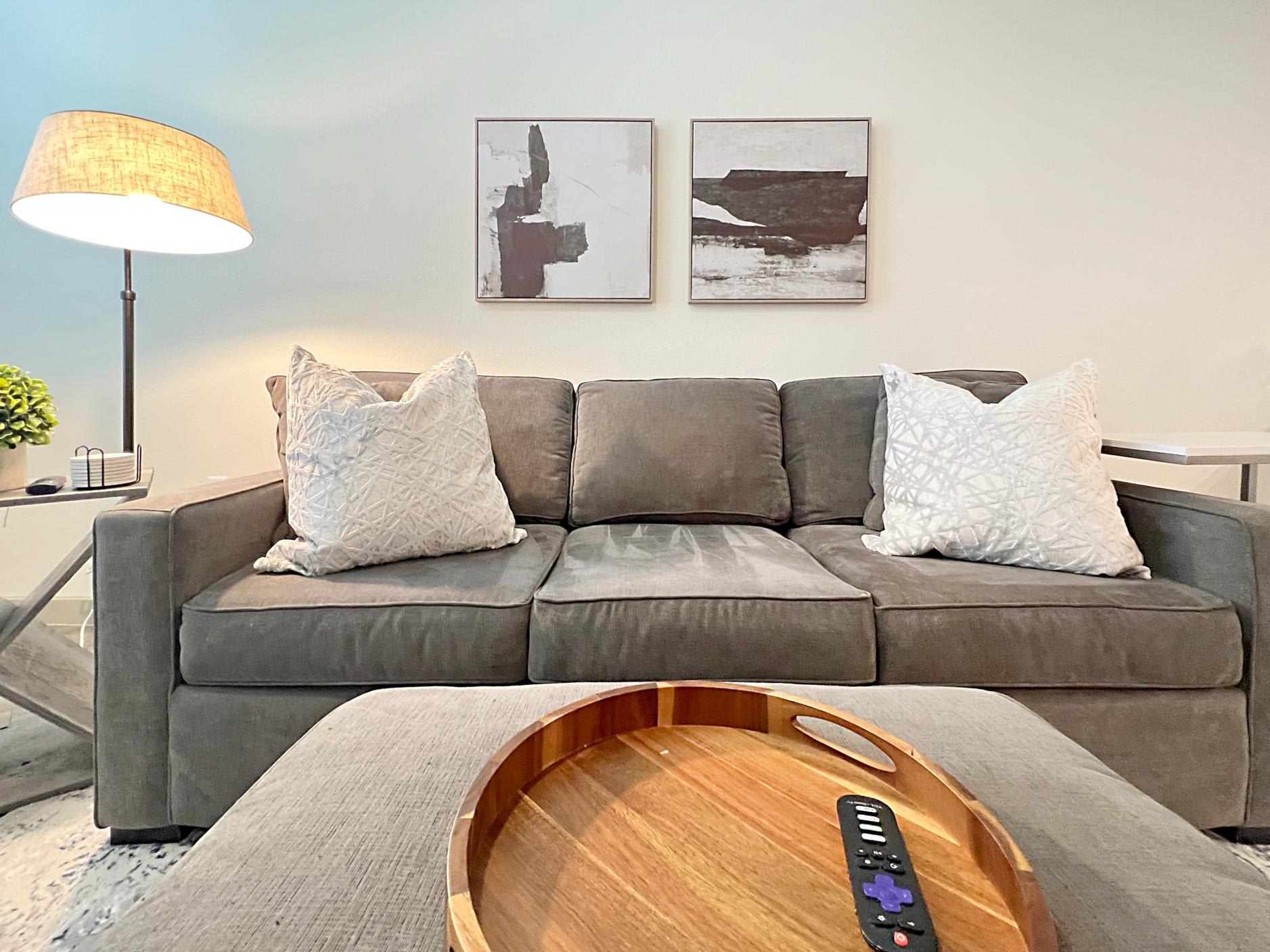 1 BR | Majestic Ocean Views | Central Living in Tampa