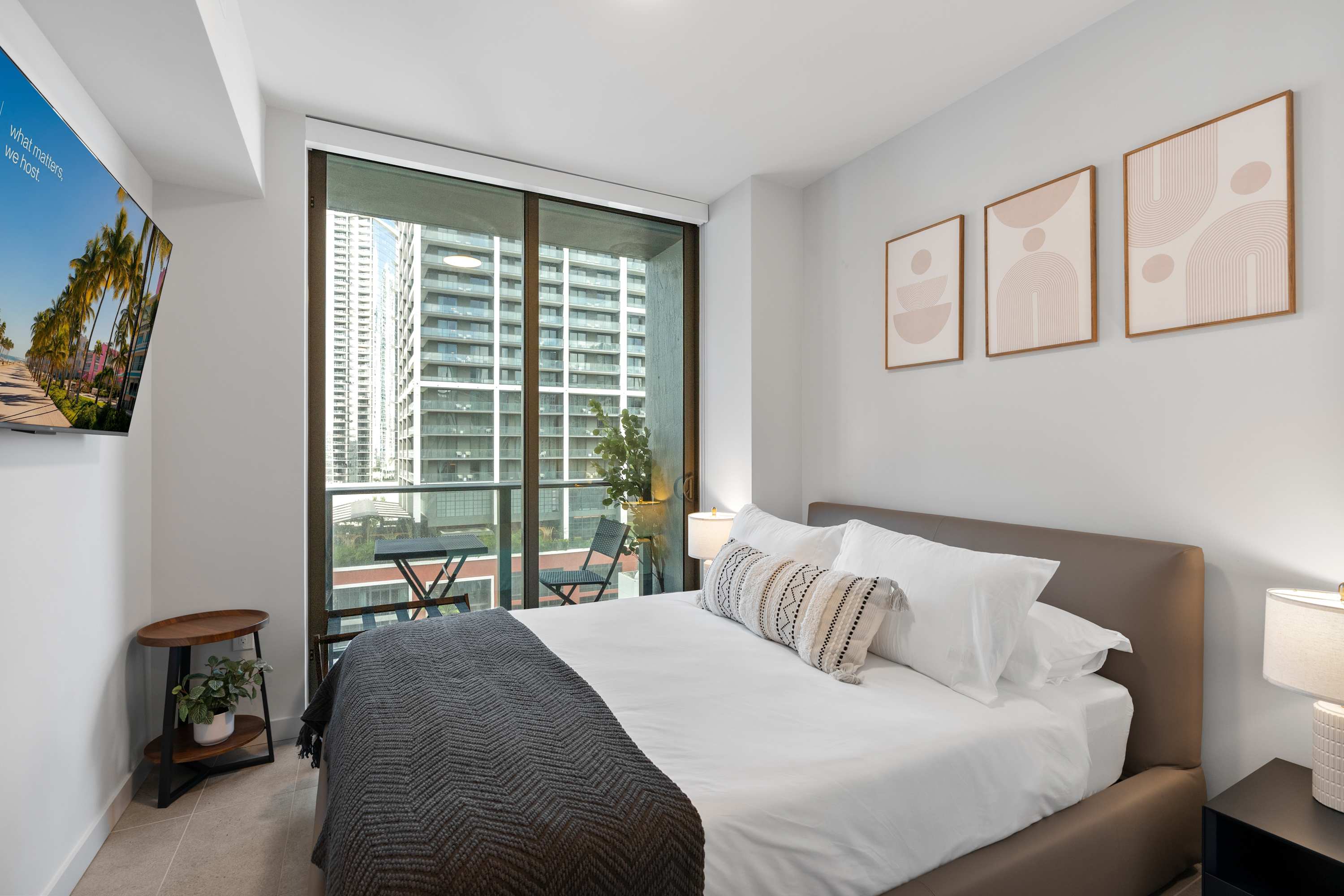 Stylish Condo in Downtown Miami Near Bayside