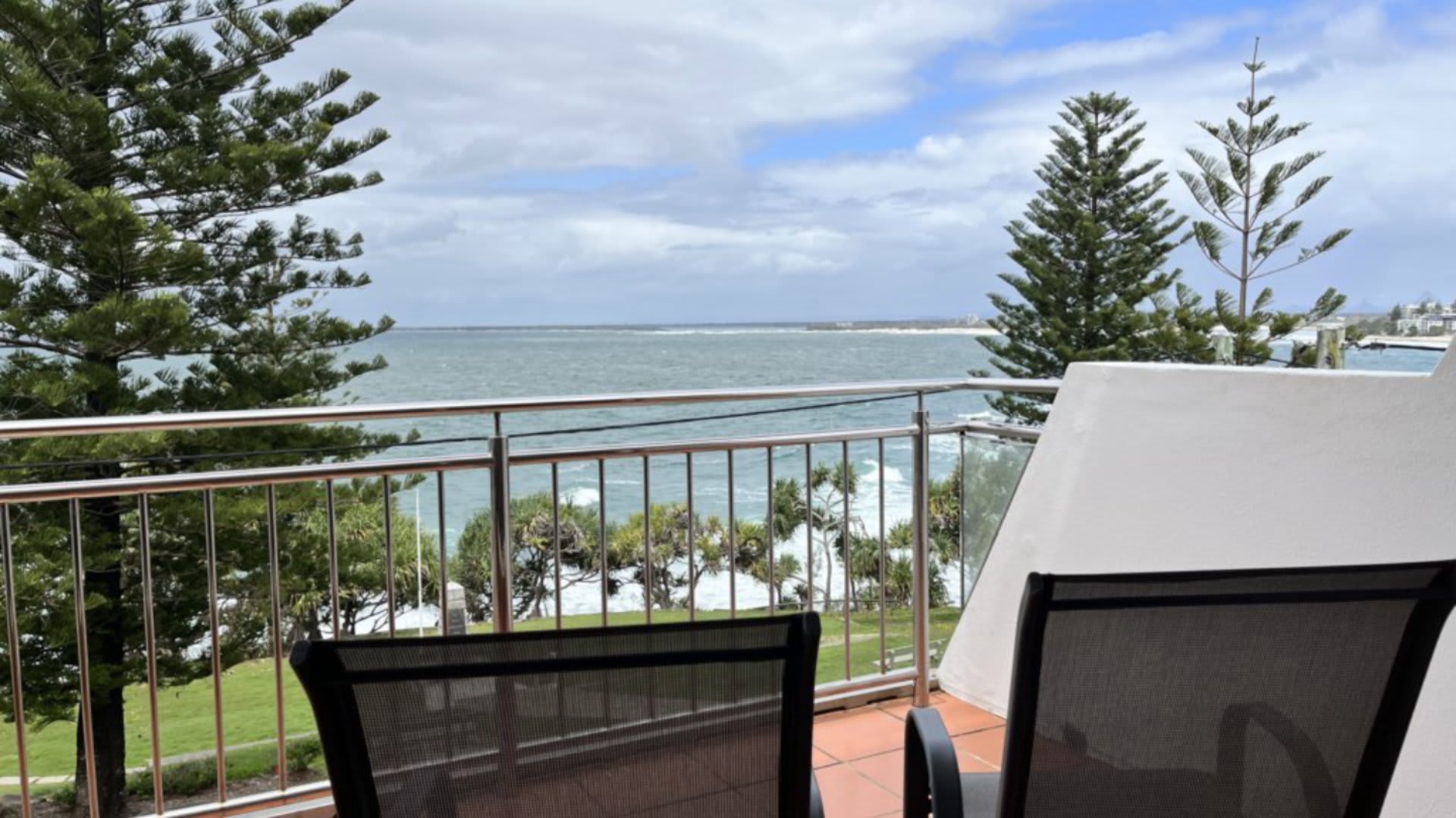 Wickham Point – Kings Beach With Ocean Views