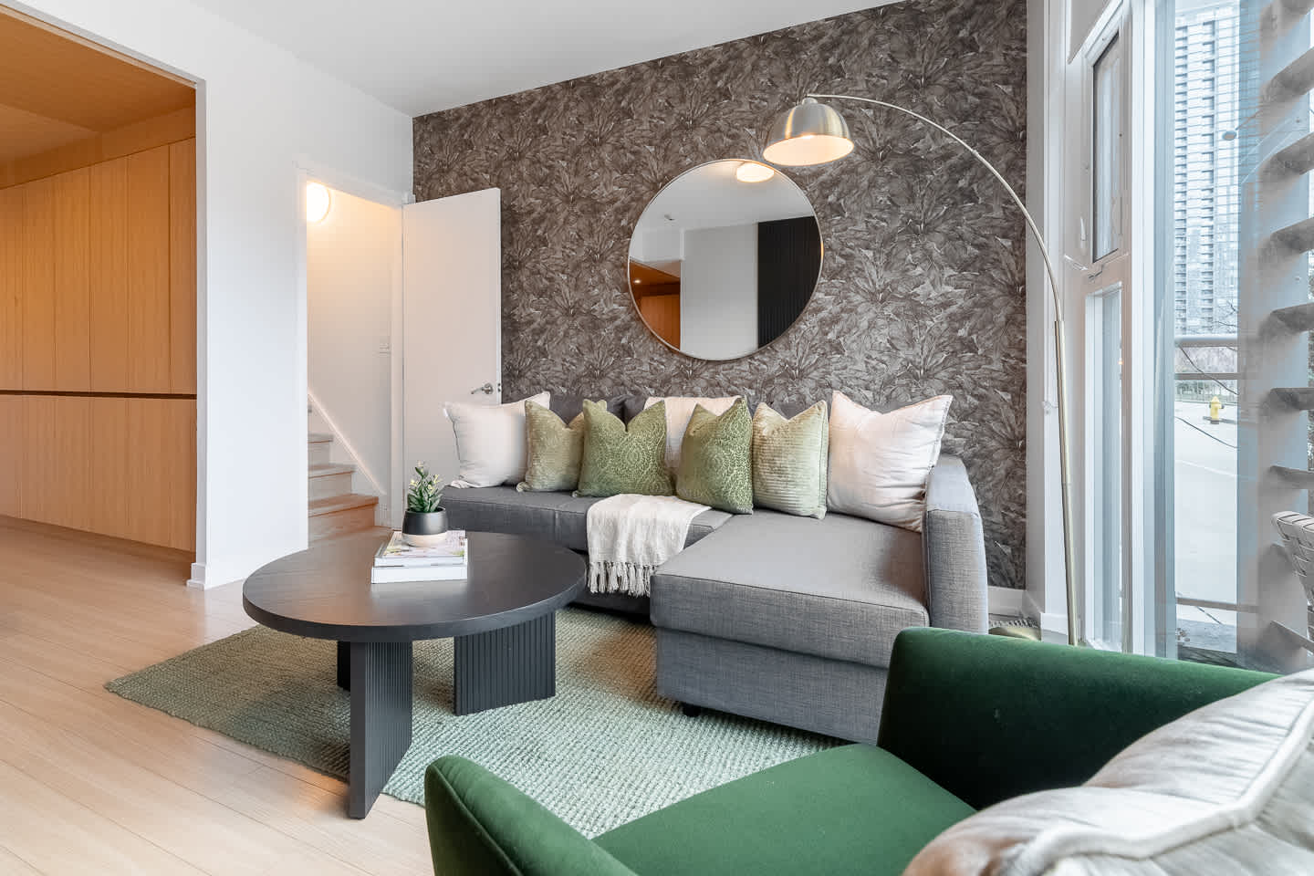 Private Downtown Home 5 Beds Near CN Tower! in Toronto, ON M5V 4A5