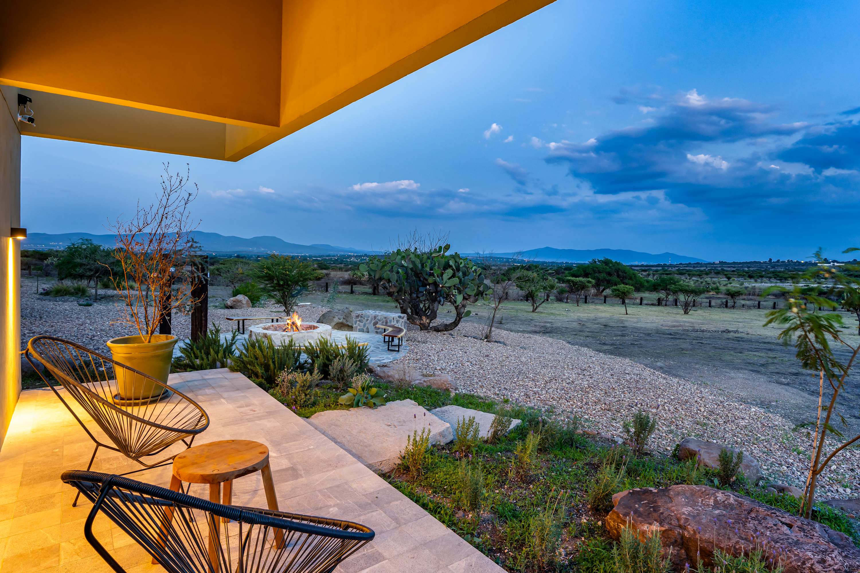 Villa Lua Bungalow A • Nature Retreat for 3 Guests w/ Outdoor Soaking...