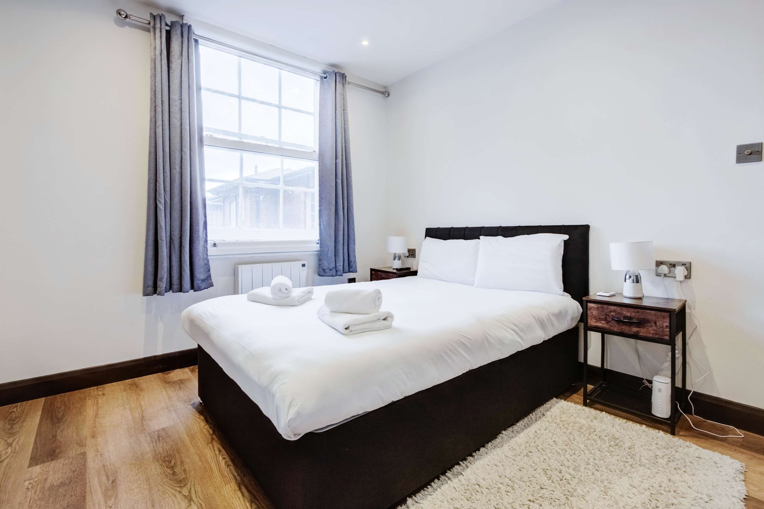 St Johns Wood Luxurious Apartment in 9 Bronwen Court NW8 9HH - Property image 9 - VivreStays