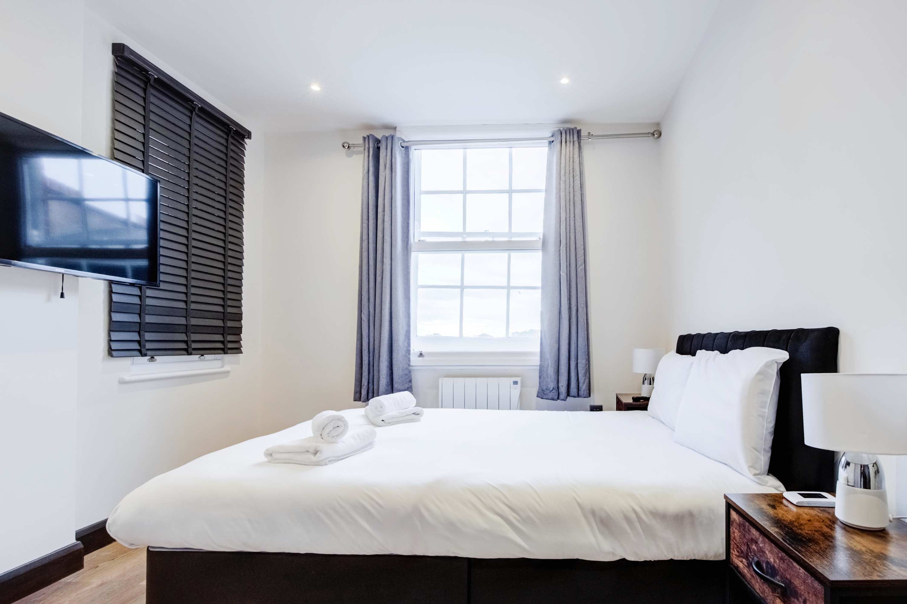 St Johns Wood Luxurious Apartment in 9 Bronwen Court NW8 9HH - Property image 5 - VivreStays