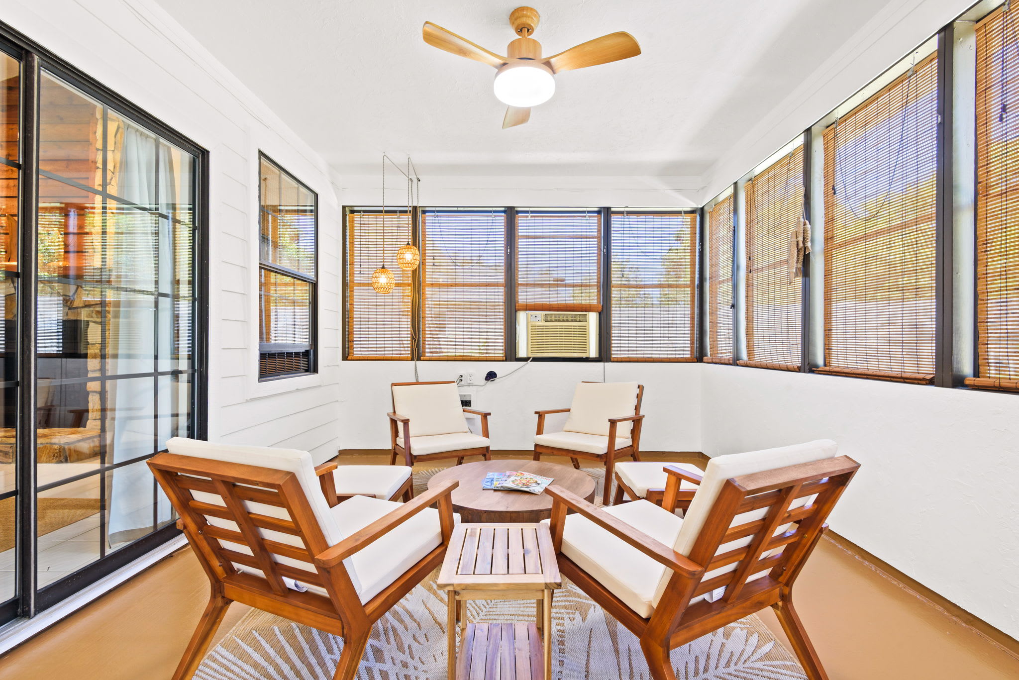 Peaceful Coastal Escape Near Nav Beach & Dining - Navarre, FL