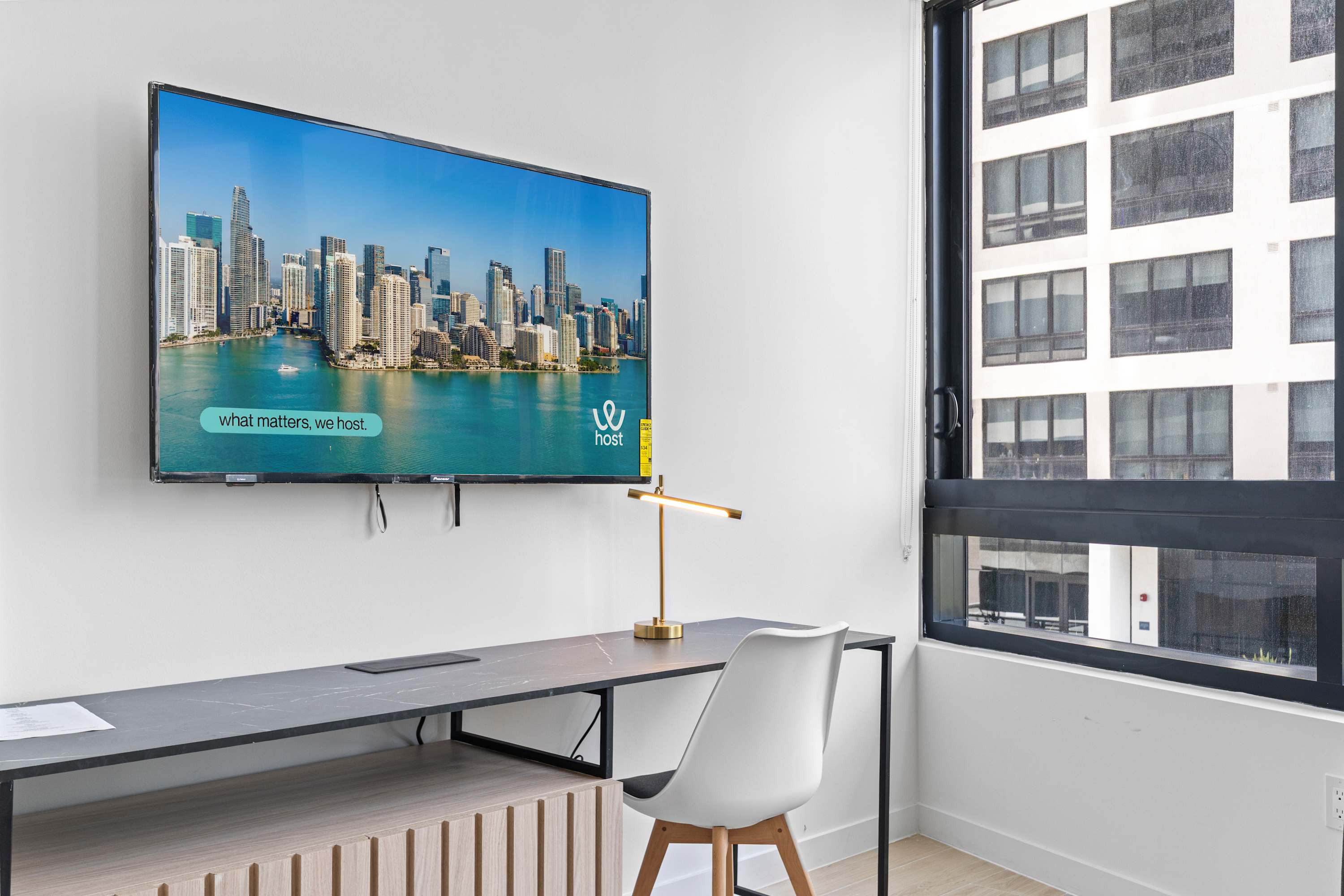 Best Location Downtown Miami | Condo with Pool
