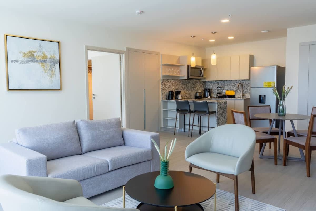 Elegant 2 Bedroom Apartment in Panama