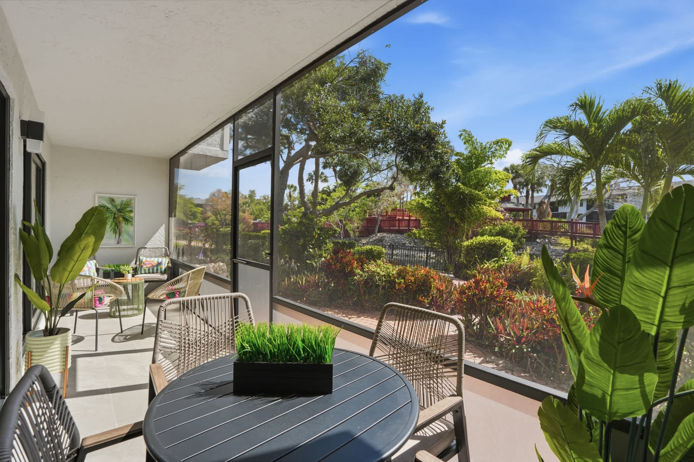 B 115 Totally Updated First Floor Sleeps 6 | Photo 5