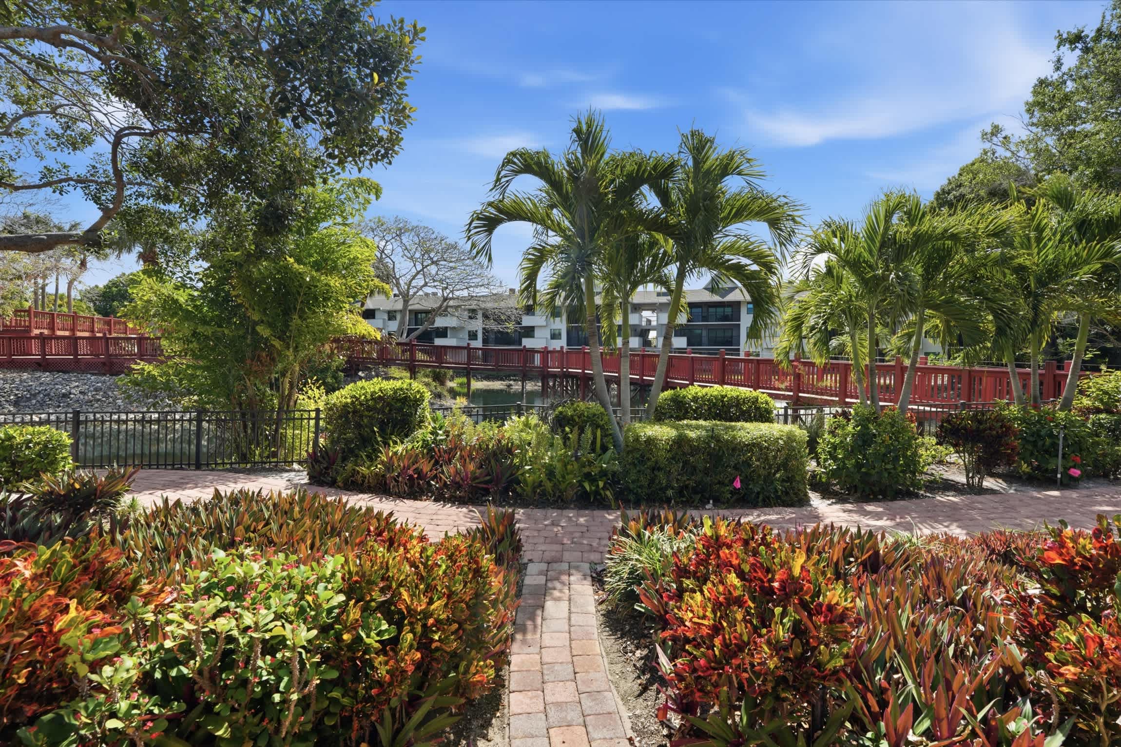 B 115 Totally Updated First Floor Sleeps 6 | Photo 28