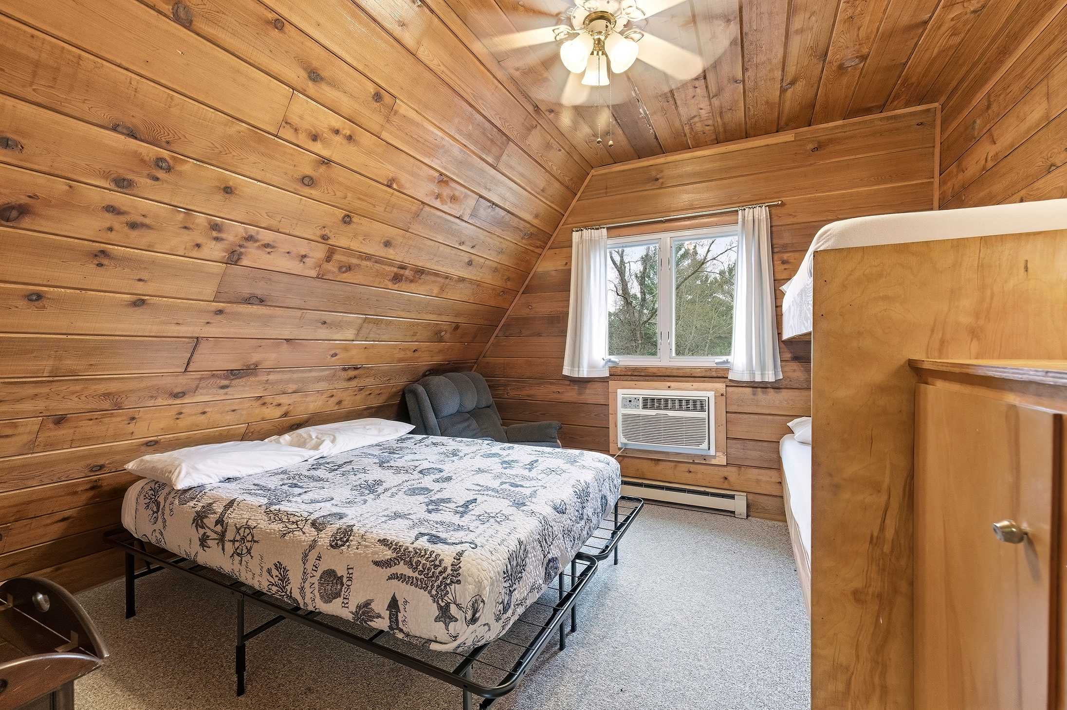 Sleep easy here, then chase the lake again tomorrow.