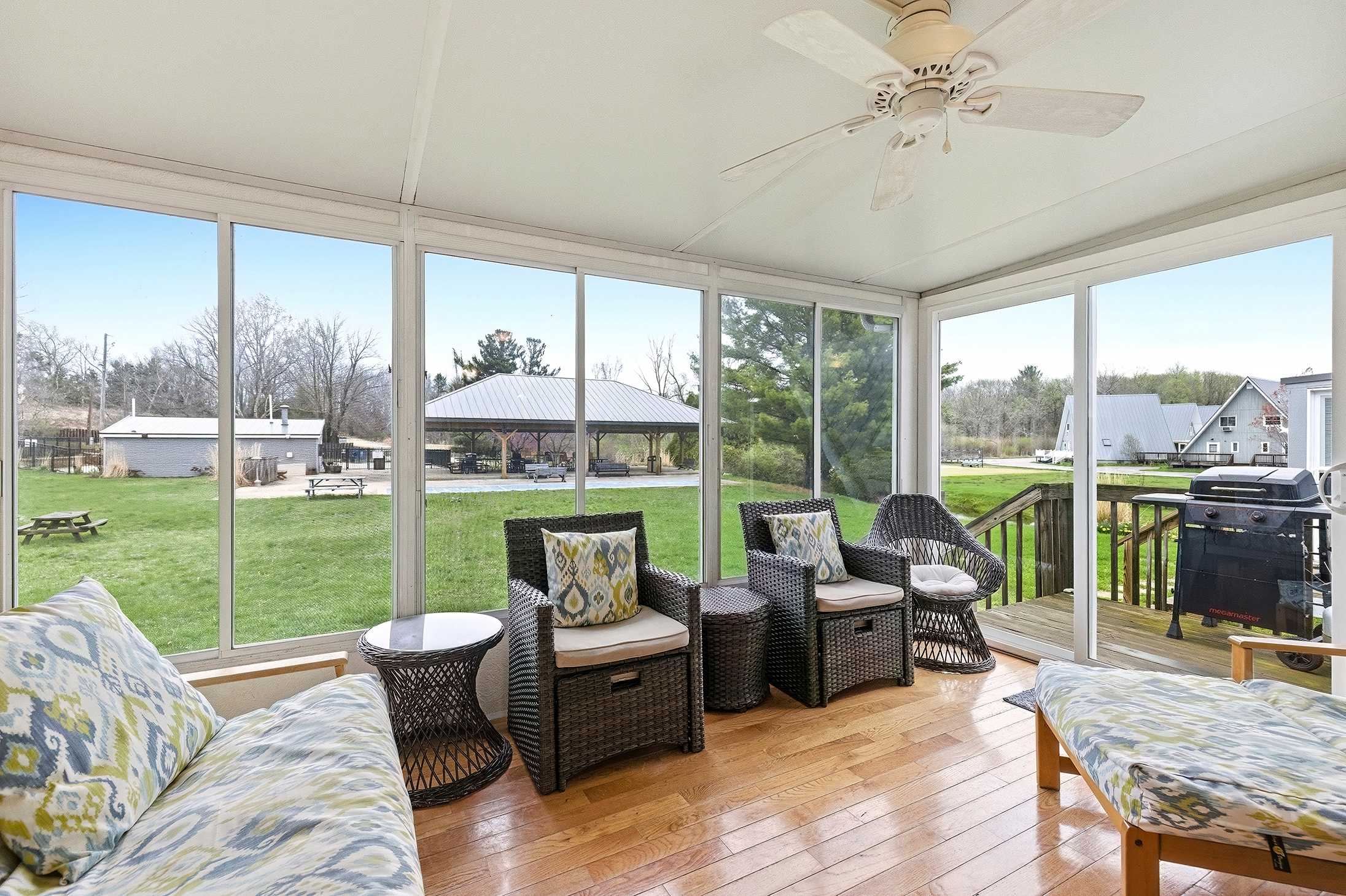 Featured Property Chalet #44