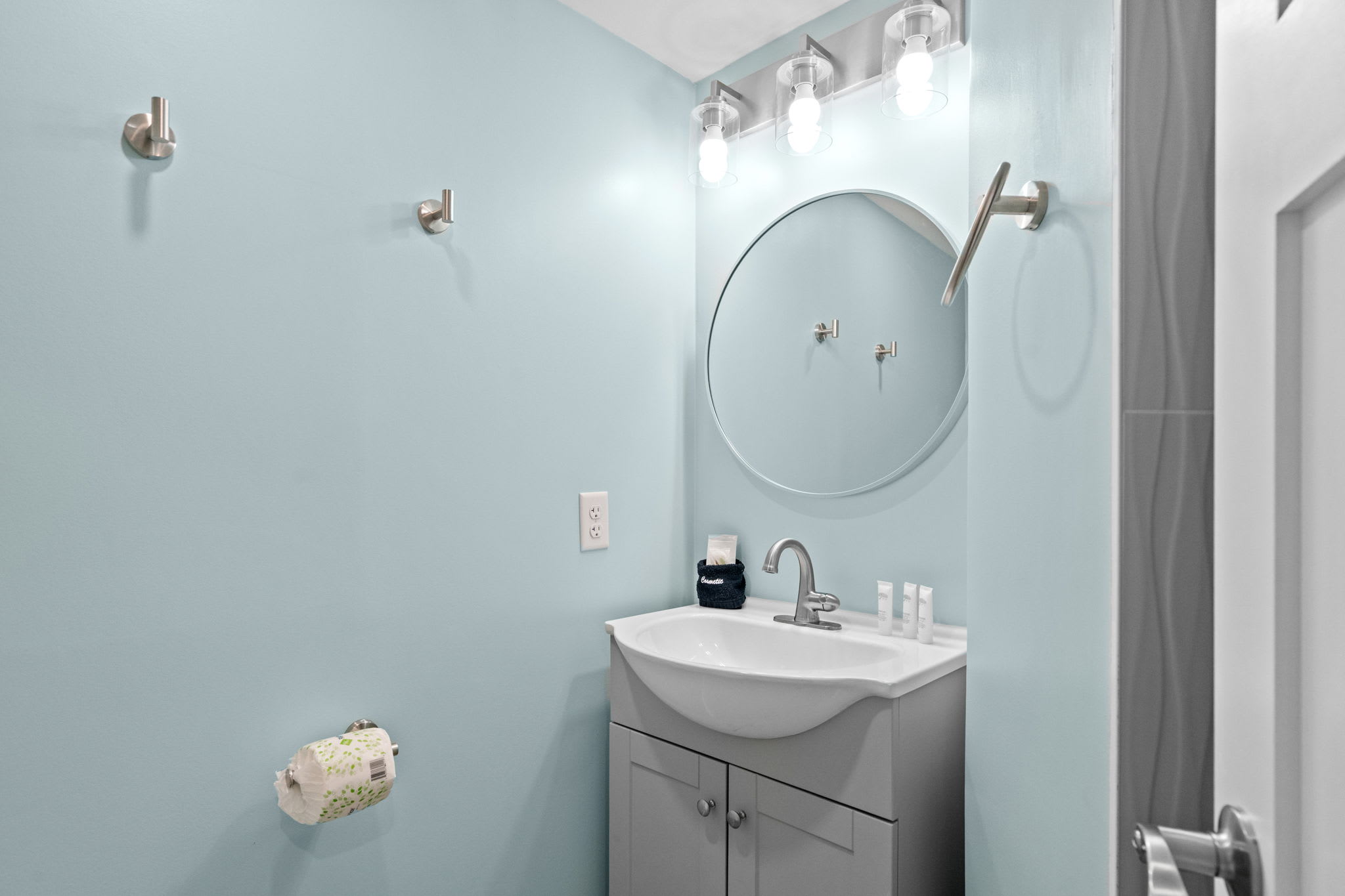 Ocean Forest Plaza 2310 Oceanfront | Photo 26