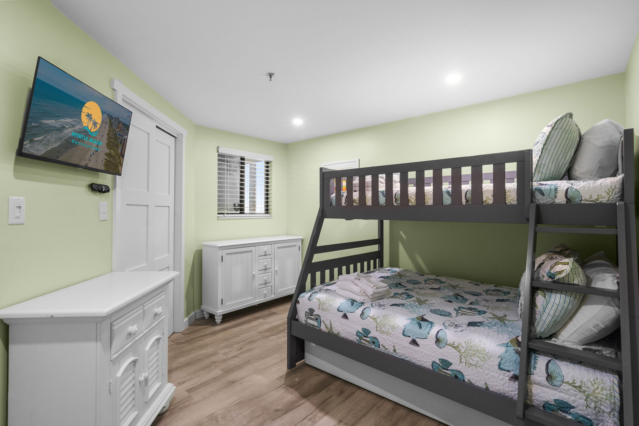 Ocean Forest Plaza 2310 Oceanfront | Photo 28