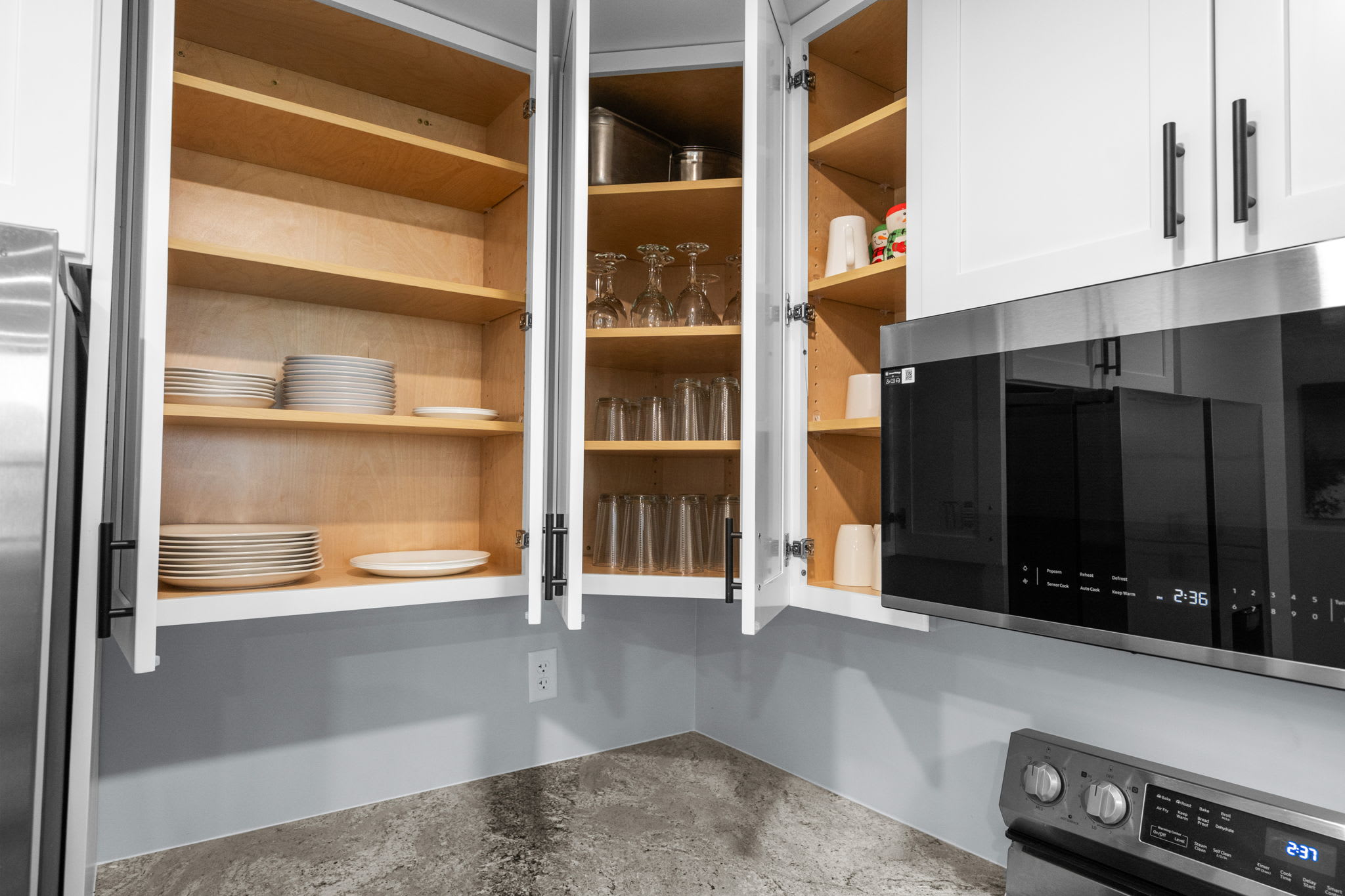 Ocean Forest Plaza 2310 Oceanfront | Photo 11