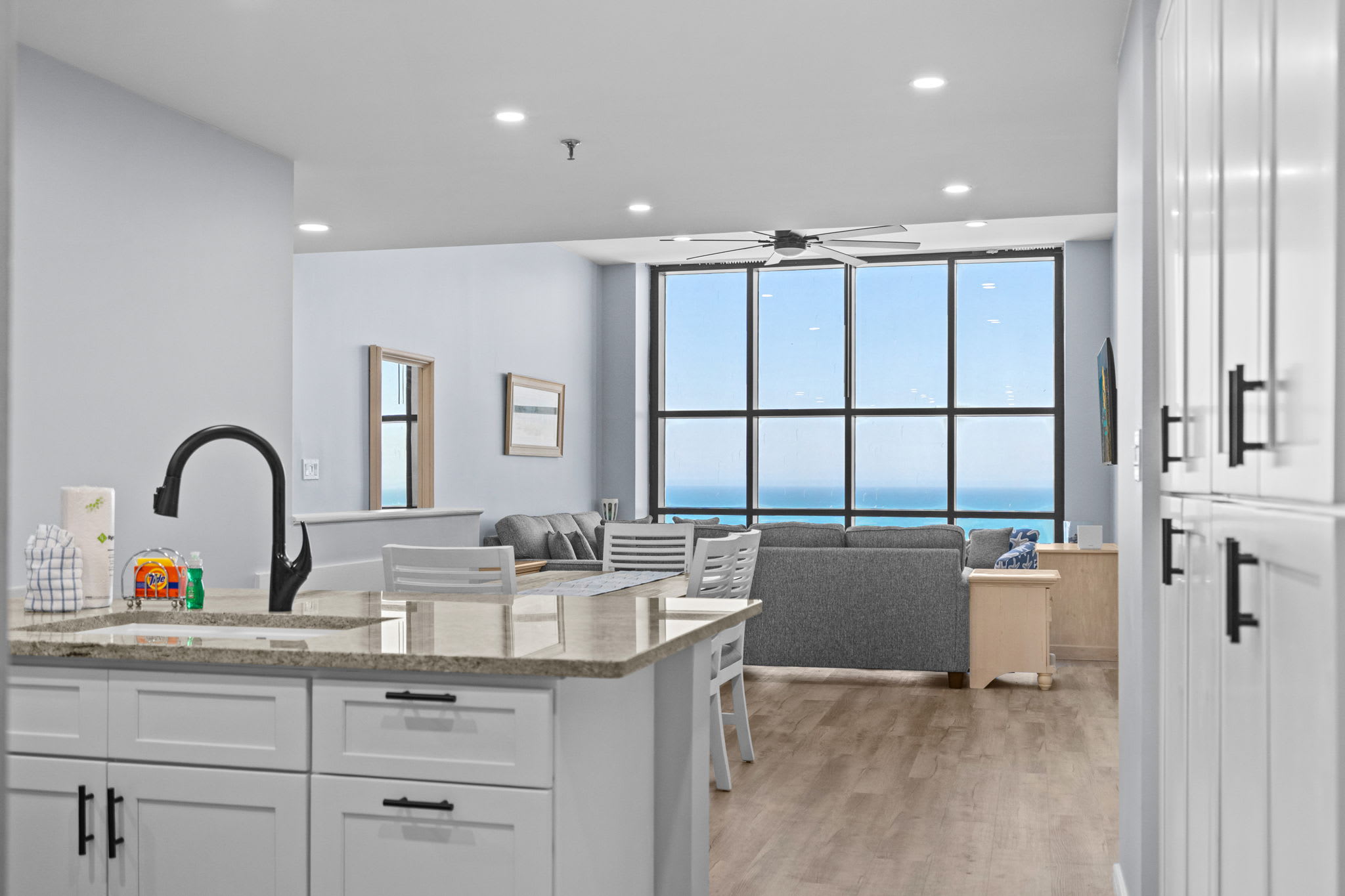 Ocean Forest Plaza 2310 Oceanfront | Photo 7