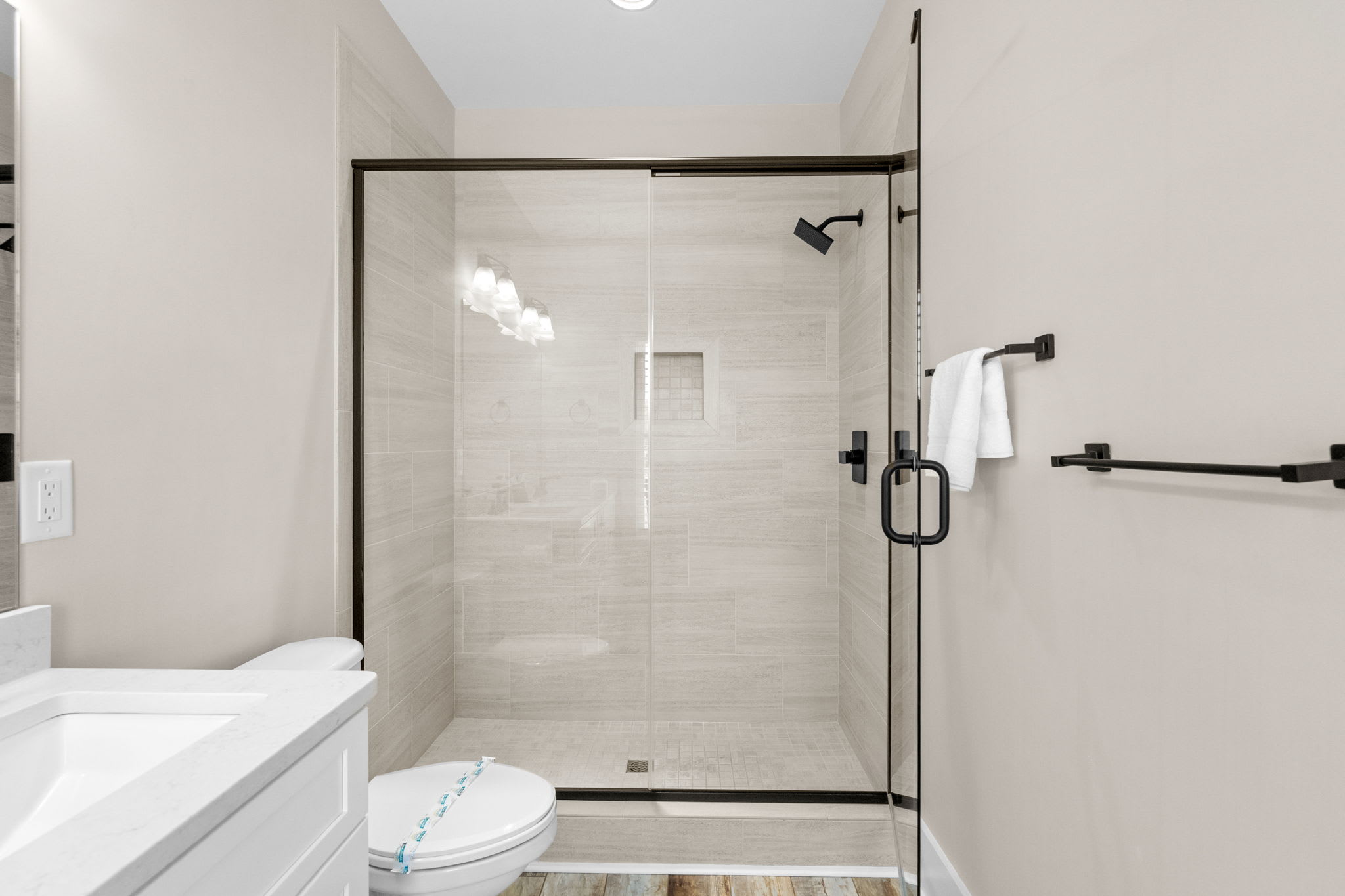 Annas Paradise Beach House With Pool | Photo 25