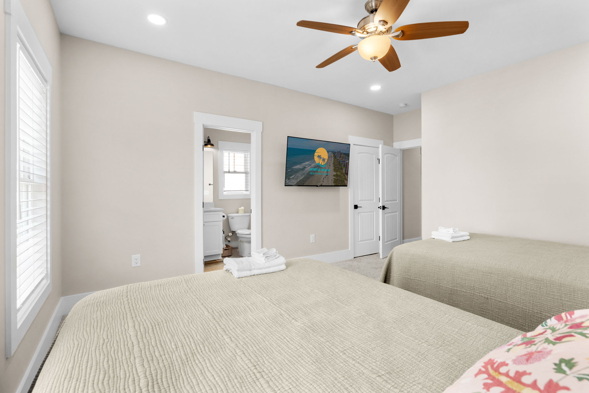 Annas Paradise Beach House With Pool | Photo 27