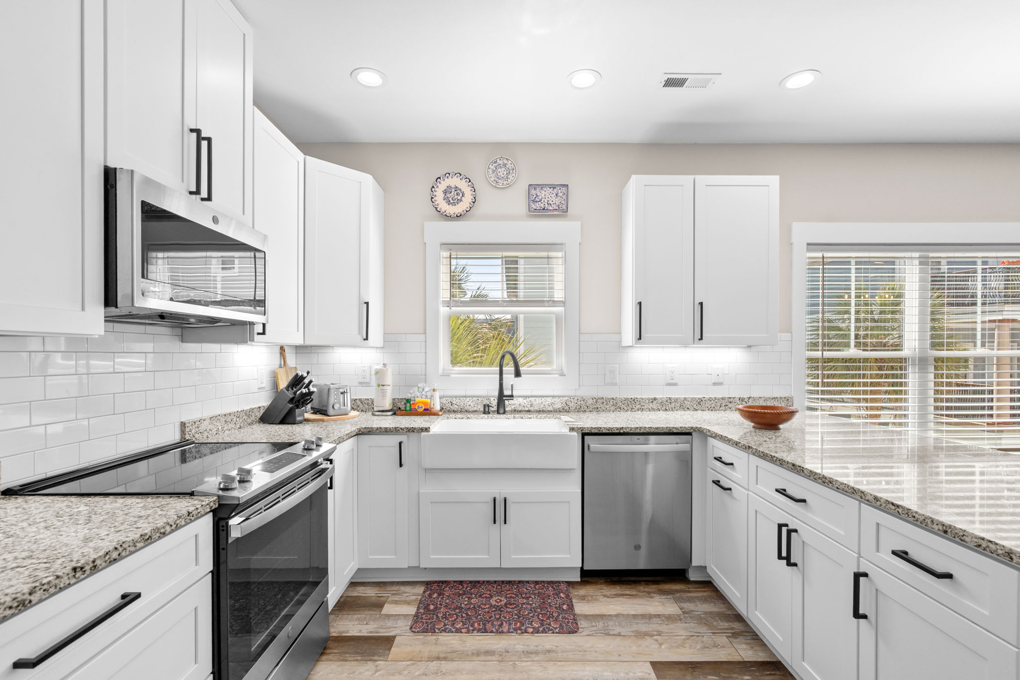 Annas Paradise Beach House With Pool | Photo 10