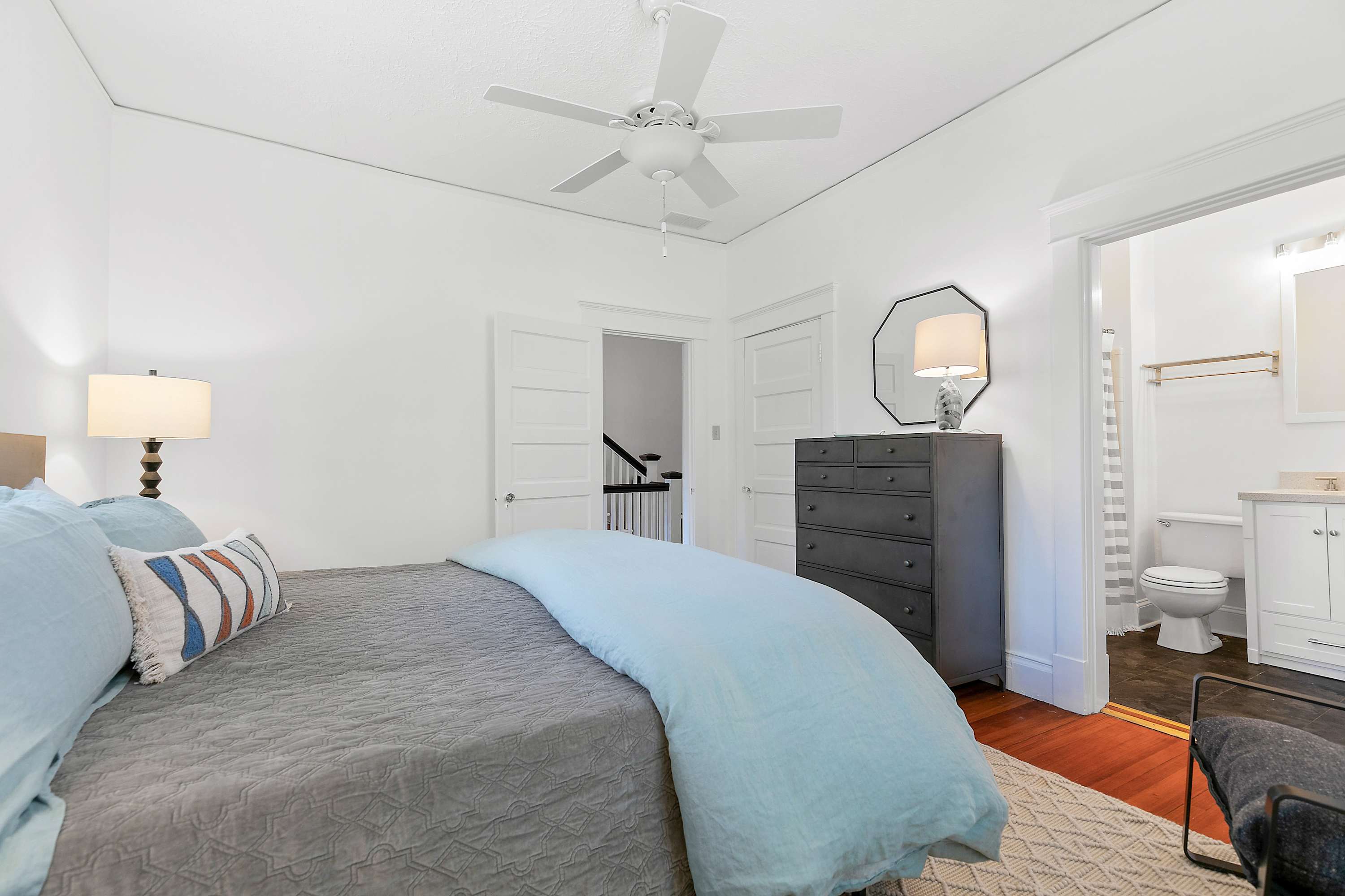 Altamont Circle #2 - vacation rental in Charlottesville — photo 6 of 17