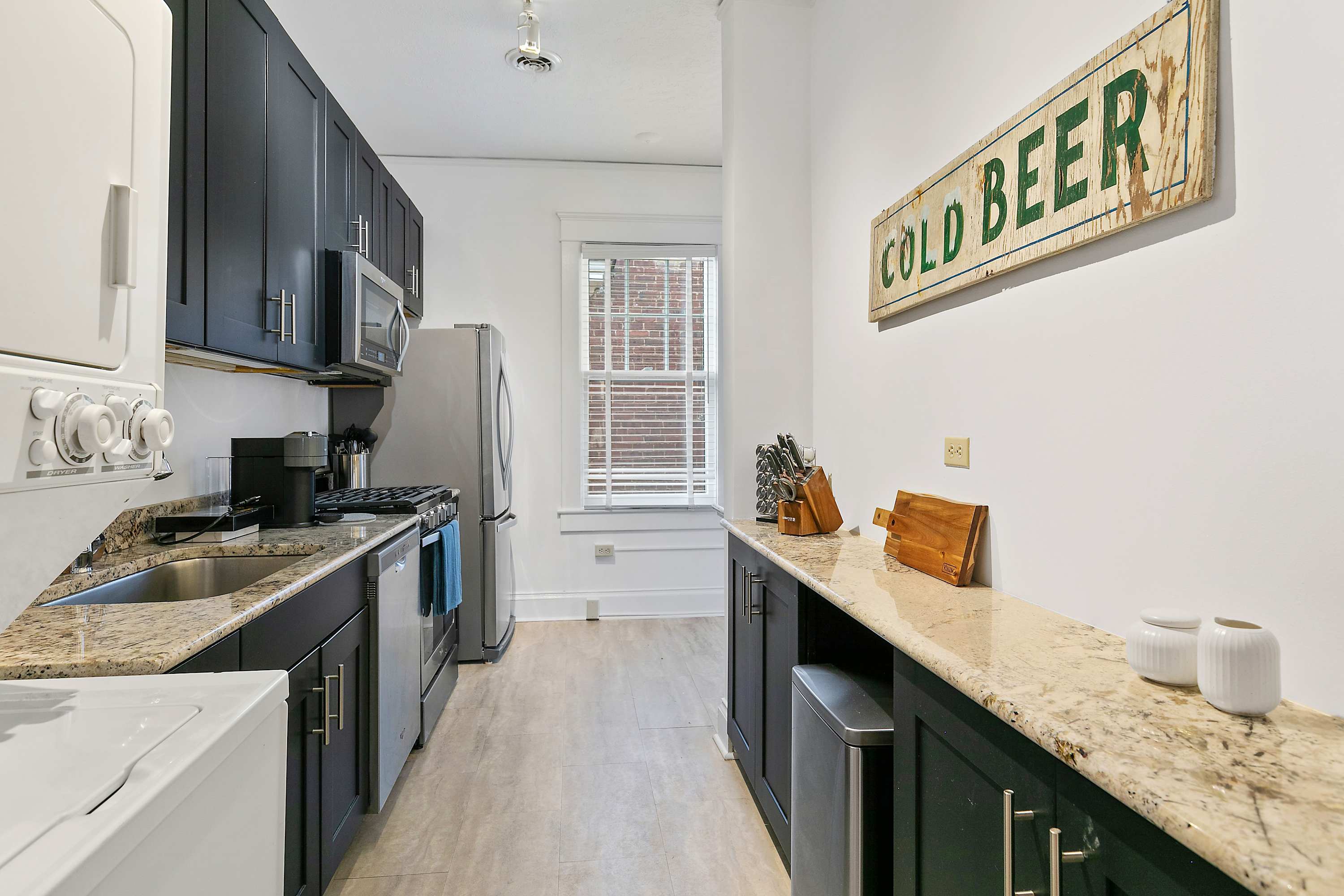Altamont Circle #2 - vacation rental in Charlottesville — photo 16 of 17